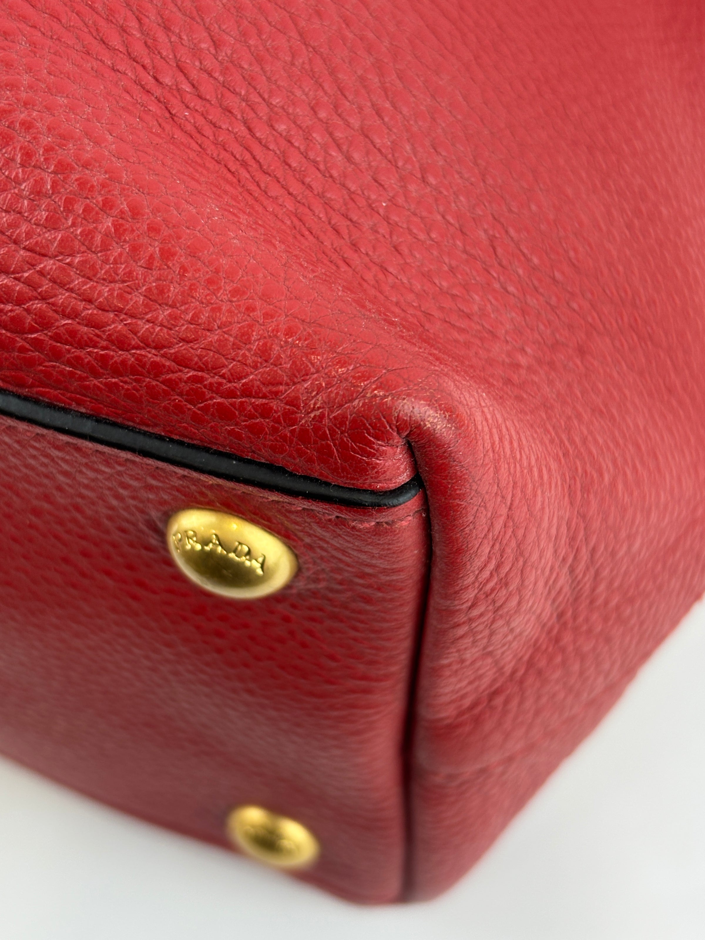 Vitello Phenix Medium Shopping Tote in Red