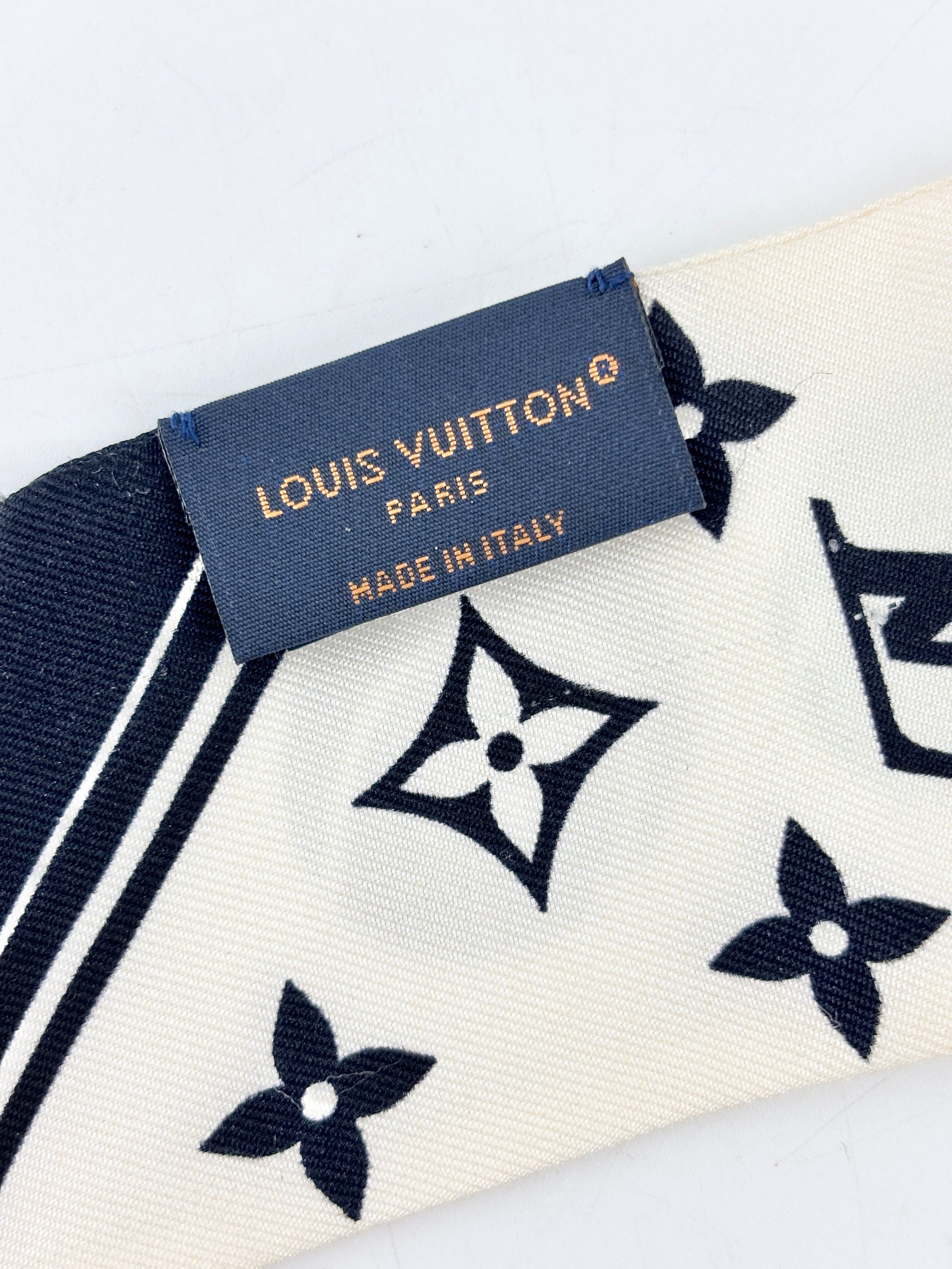 LV Match Set of BB Bandeaus (1 Pair)