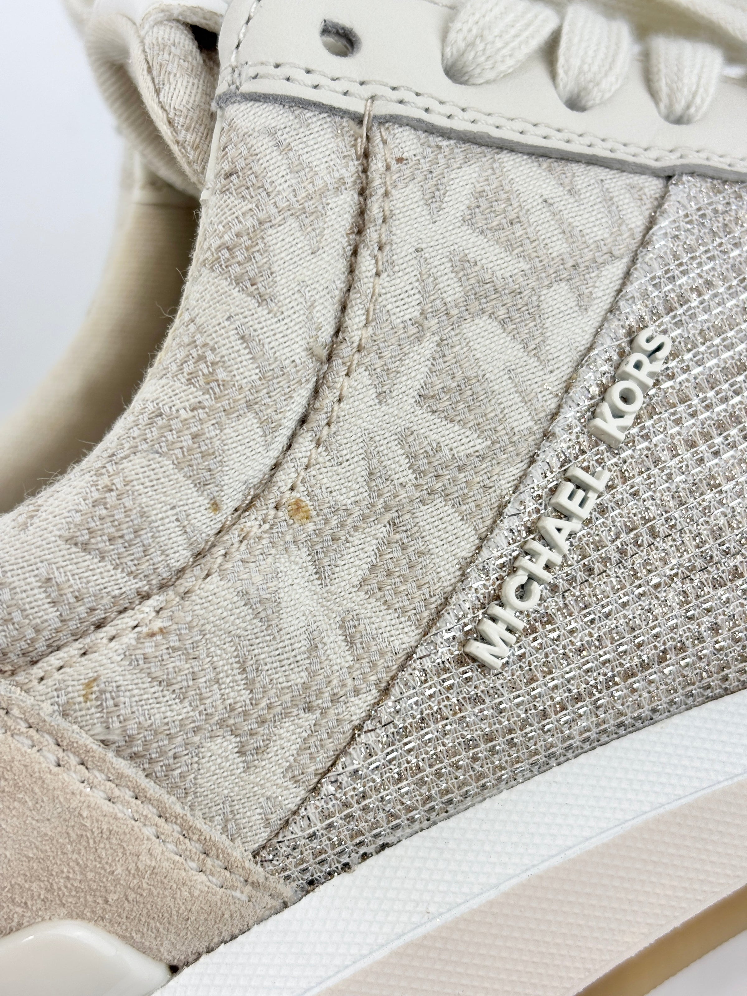 Allie Trainer Glitter Chain Mesh Size 6.5M