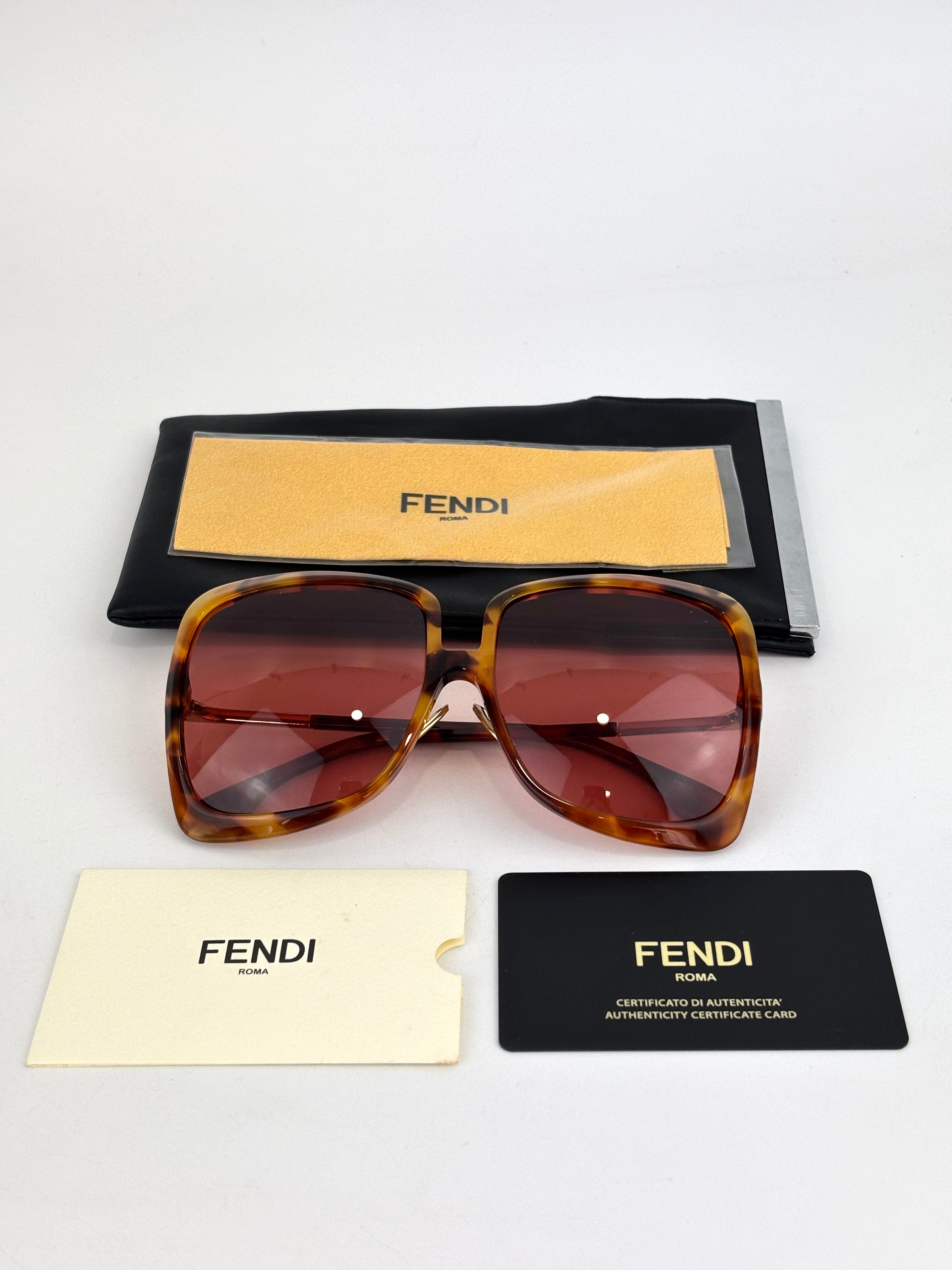 Havana Tortoise Shell Oversized Sunglasses - Glampot