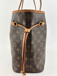 Neverfull MM Monogram Canvas Tote