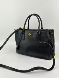 BN2274 Medium Double Zip Tote in Black Saffiano Lux Leather