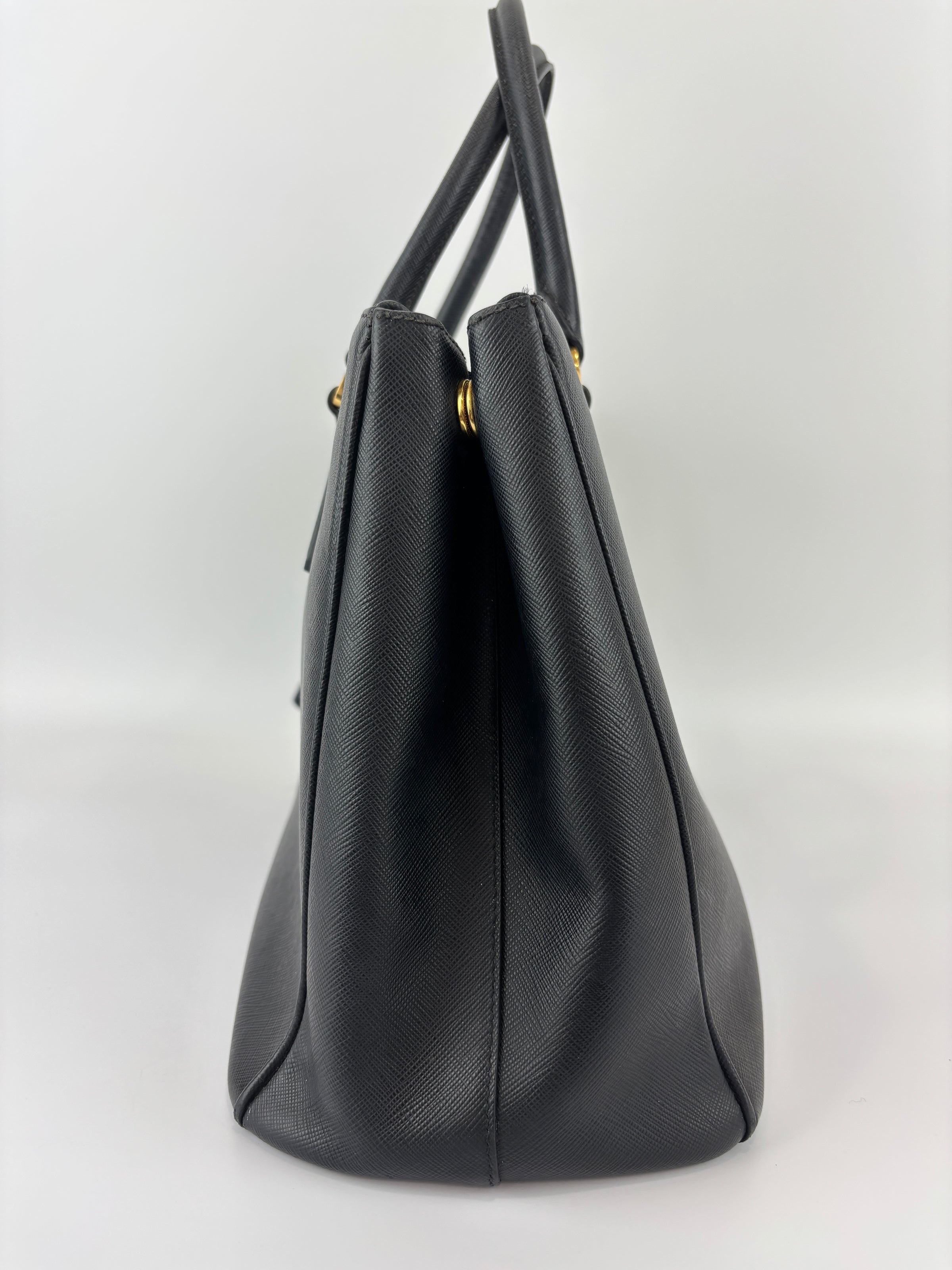 BN2274 Medium Double Zip Tote in Black Saffiano Lux Leather