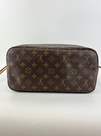 Neverfull MM Monogram Canvas Tote