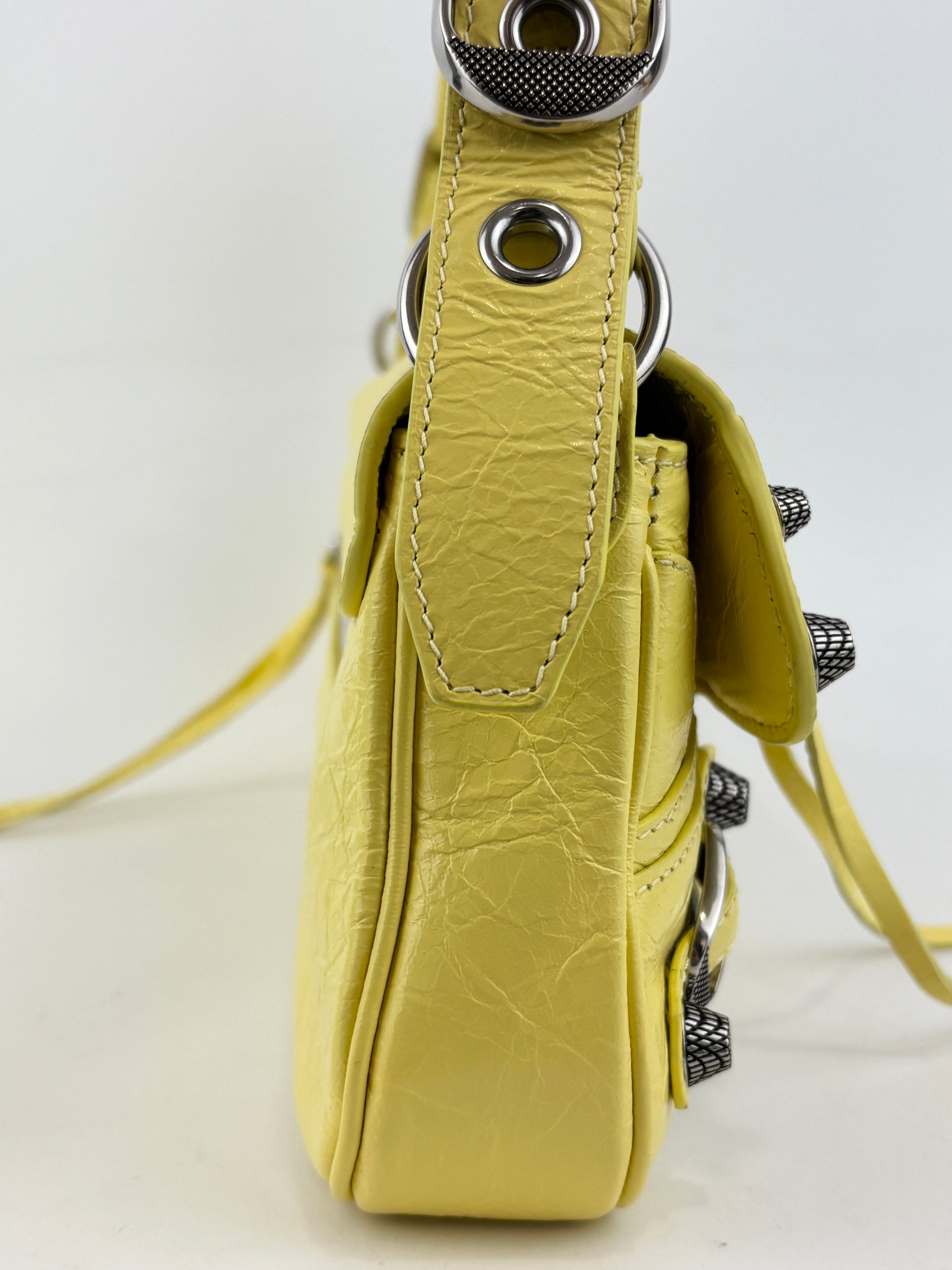 Le Cagole S Leather Shoulder Bag in Citrus/Lemonade Yellow Arena Lambskin