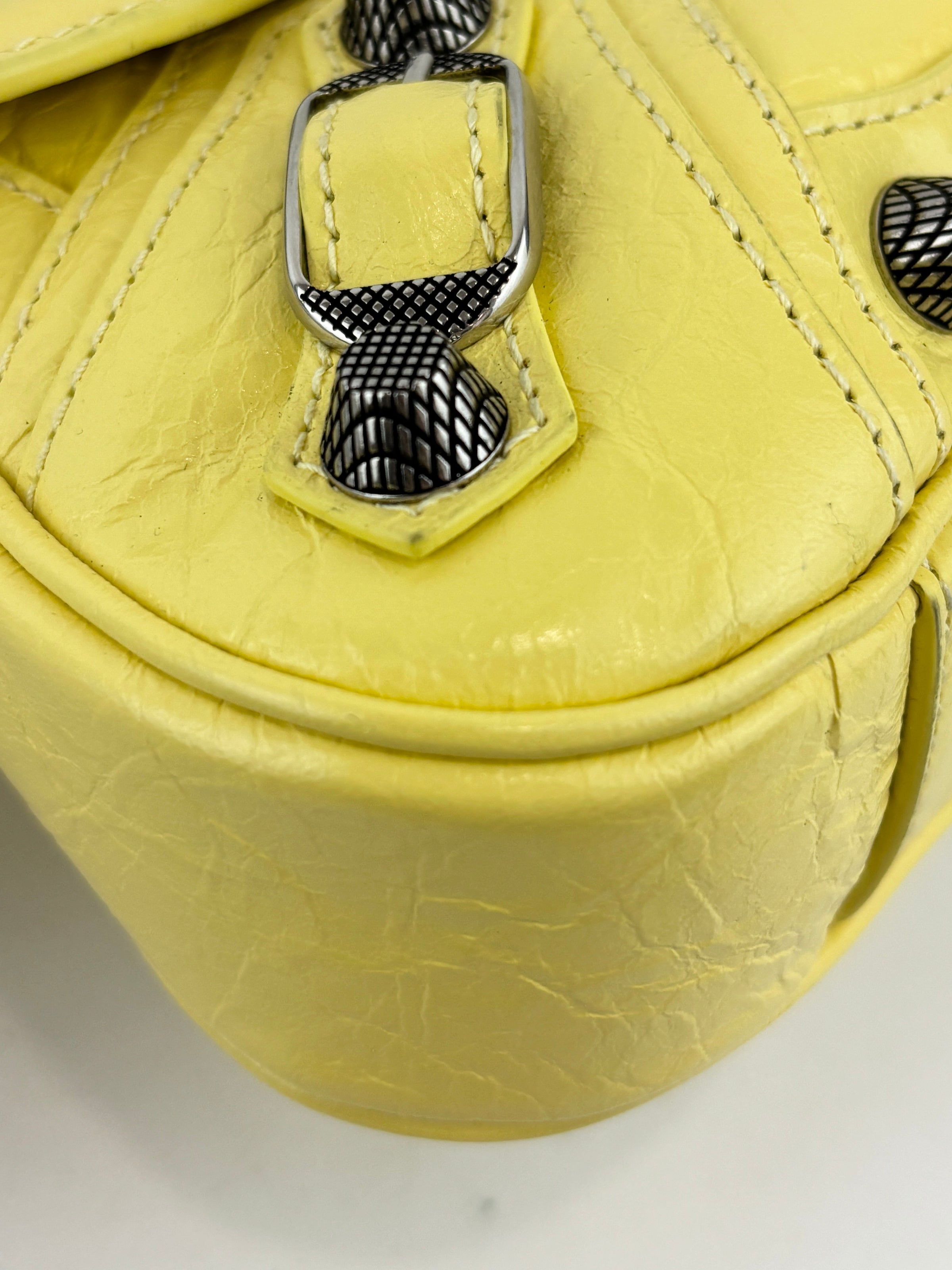 Le Cagole S Leather Shoulder Bag in Citrus/Lemonade Yellow Arena Lambskin