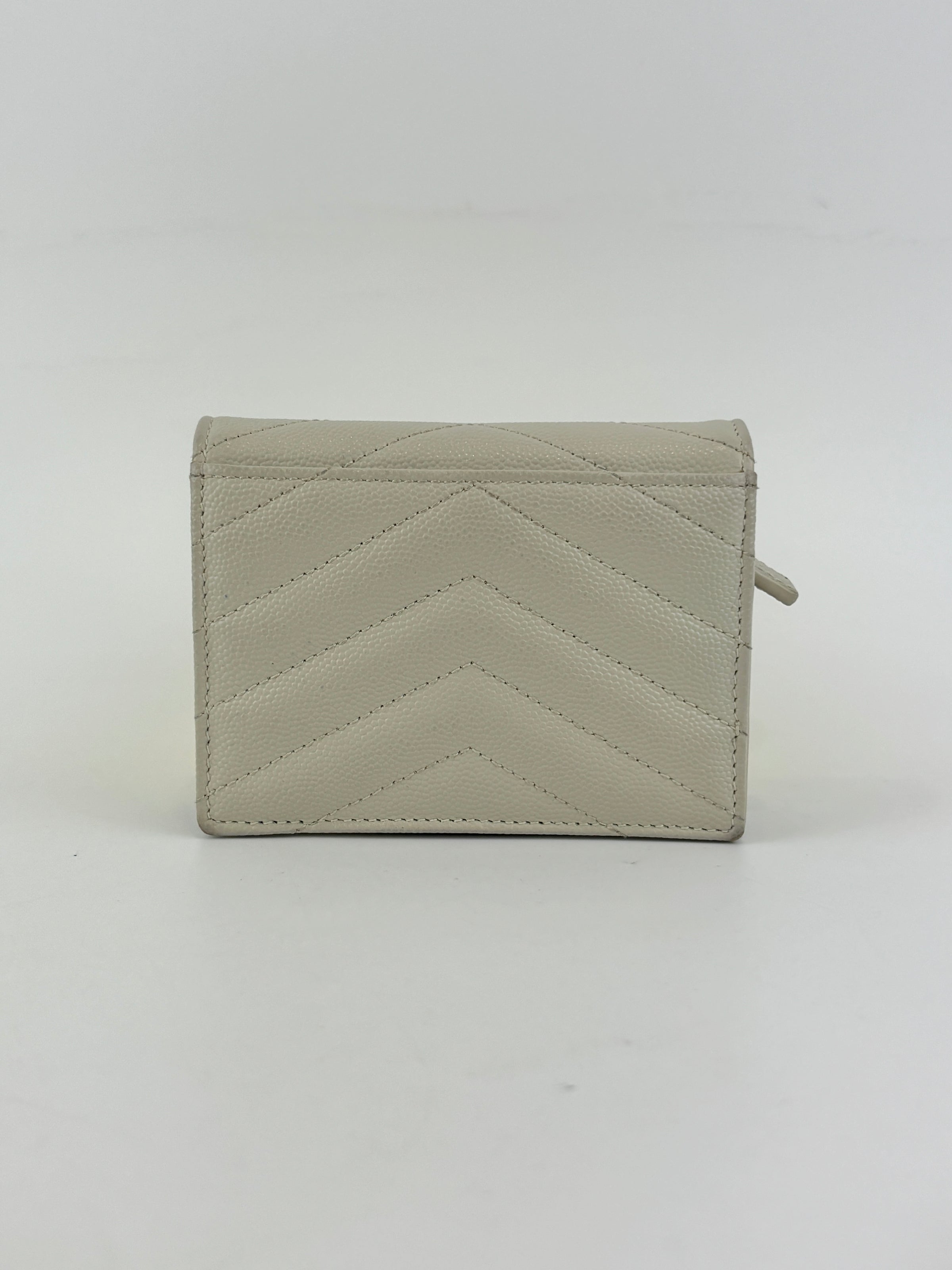 Cassandre Matelassé Flap Grain de Poudre Leather Blanc Vintage Card Case GHW