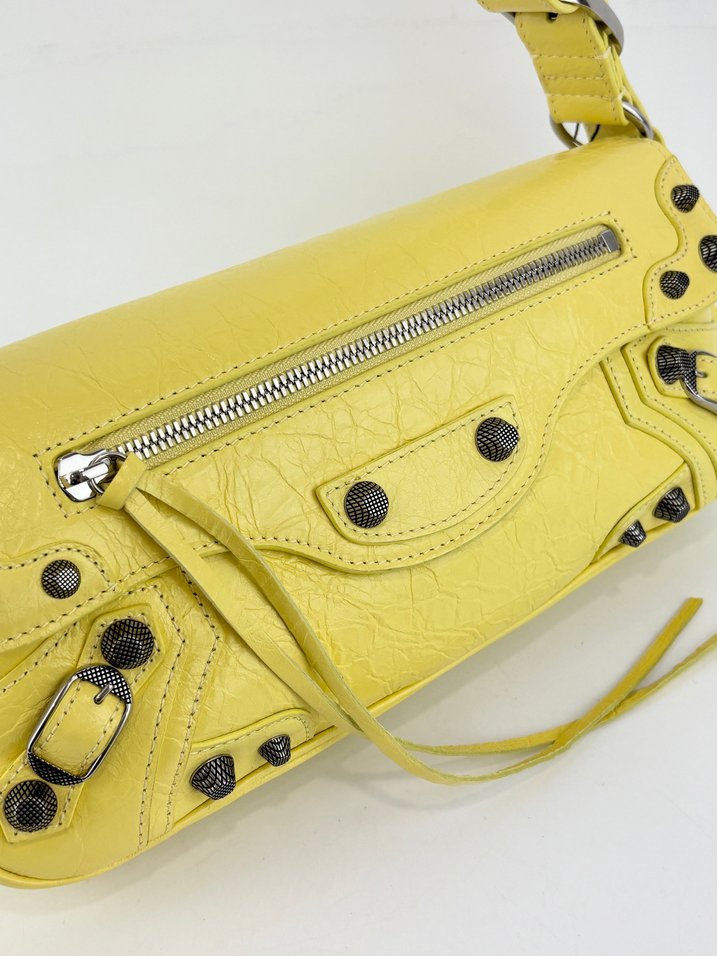Le Cagole S Leather Shoulder Bag in Citrus/Lemonade Yellow Arena Lambskin