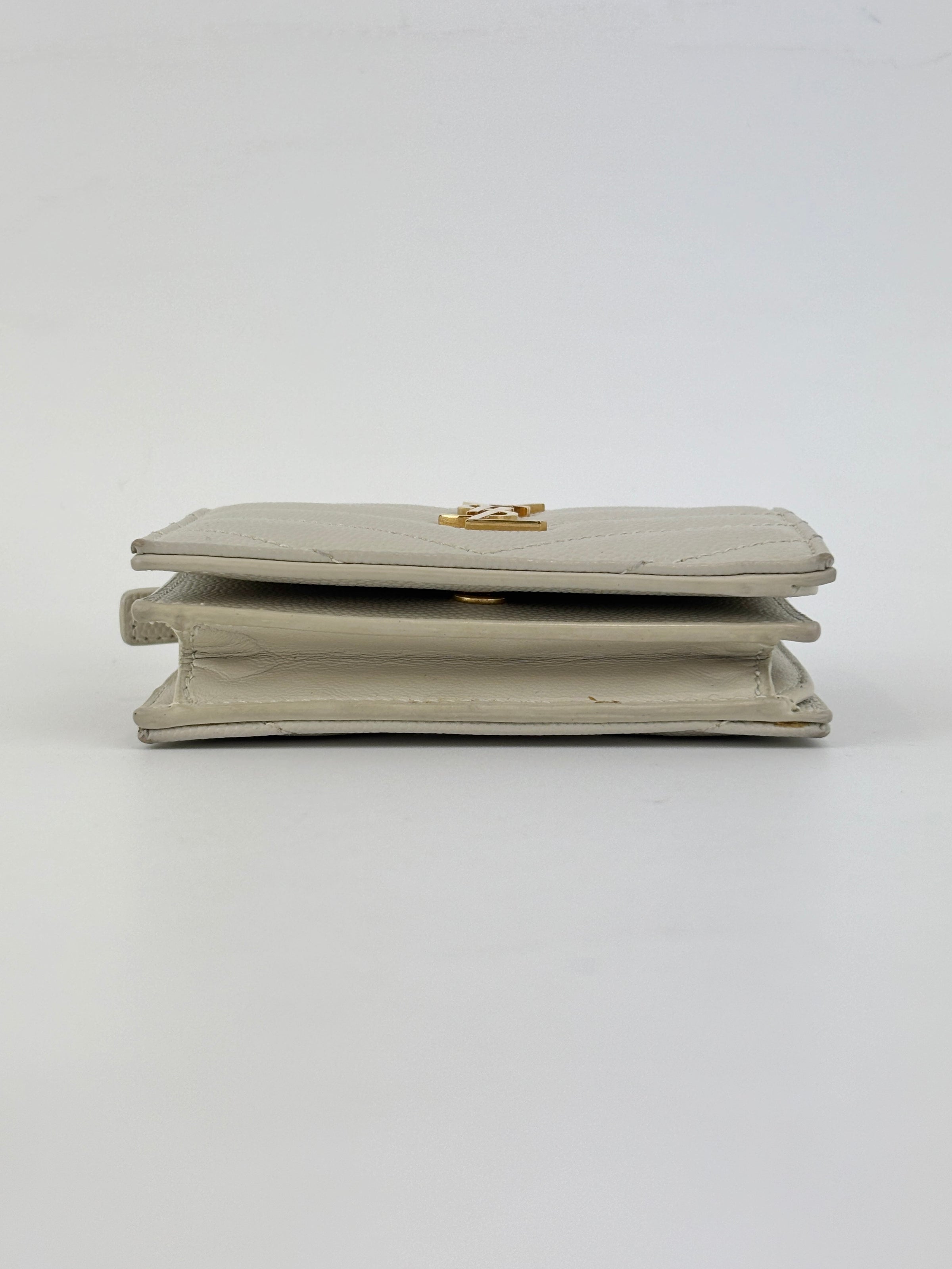Cassandre Matelassé Flap Grain de Poudre Leather Blanc Vintage Card Case GHW