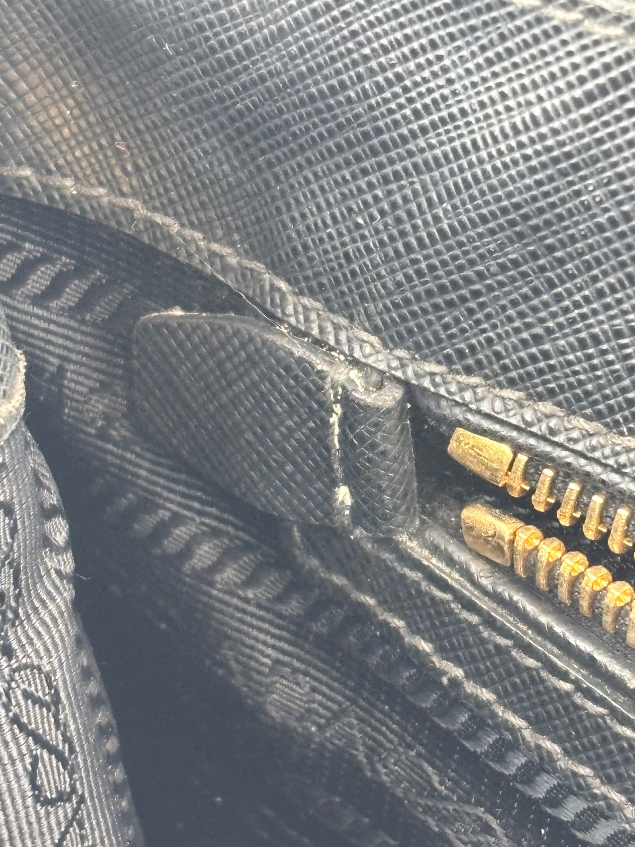 BN2274 Medium Double Zip Tote in Black Saffiano Lux Leather