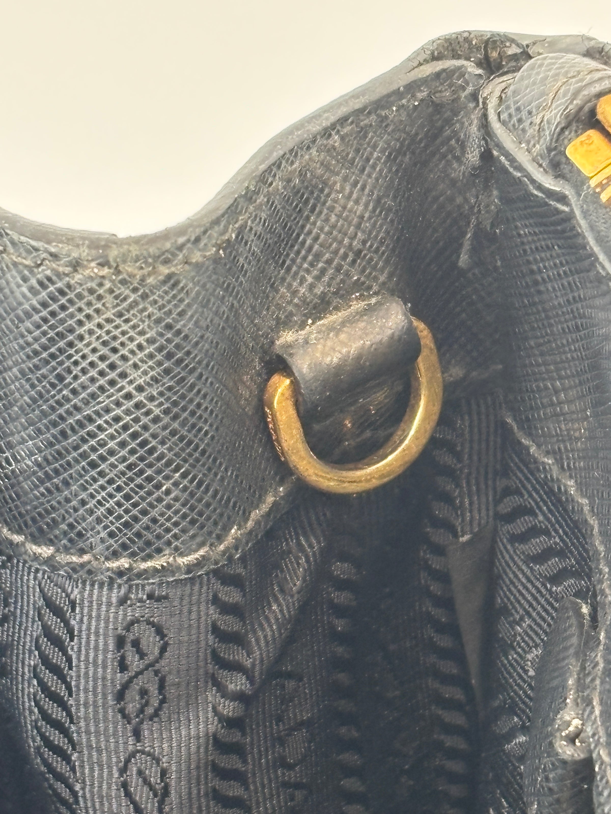 BN2274 Medium Double Zip Tote in Black Saffiano Lux Leather