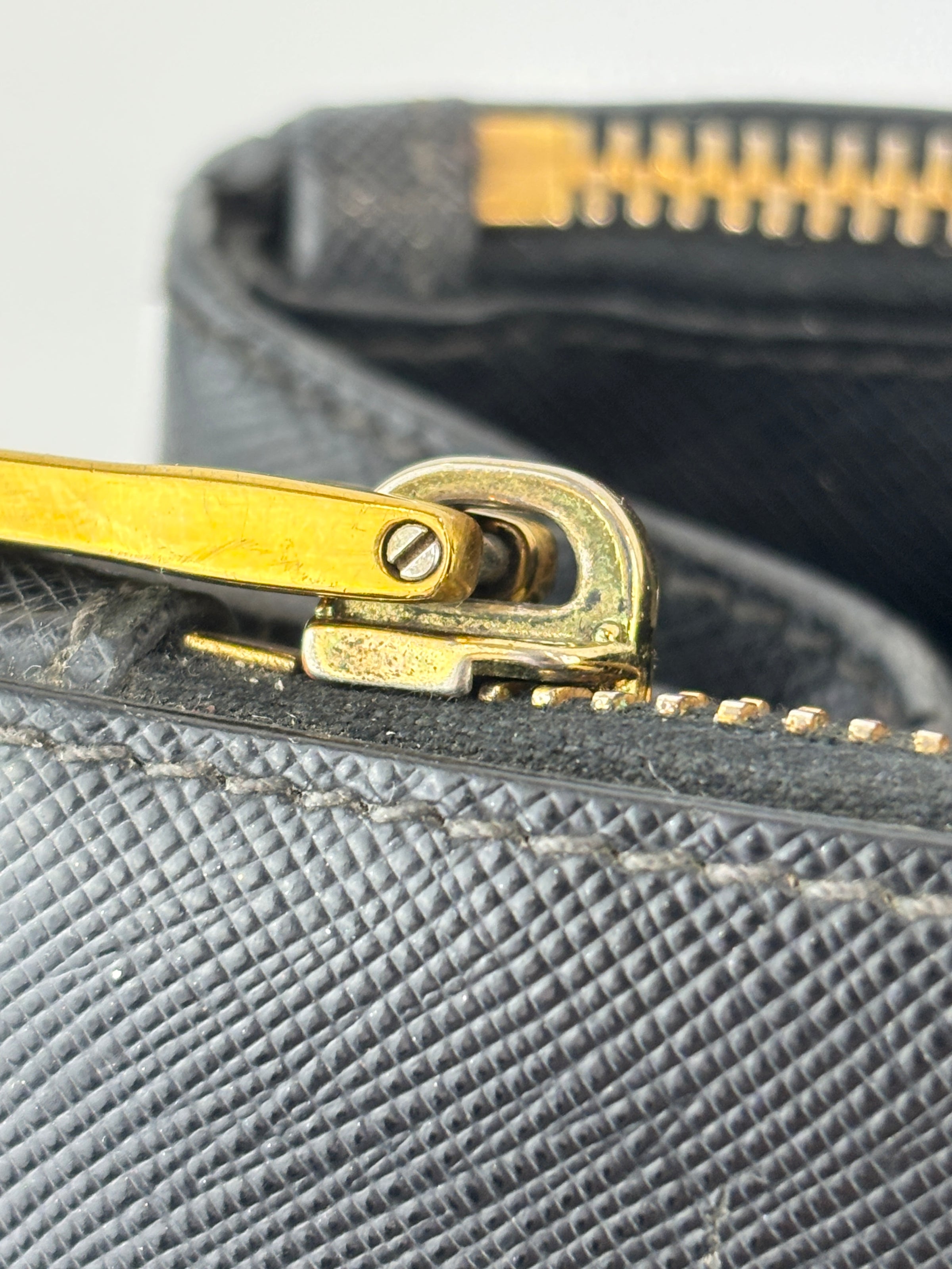 BN2274 Medium Double Zip Tote in Black Saffiano Lux Leather