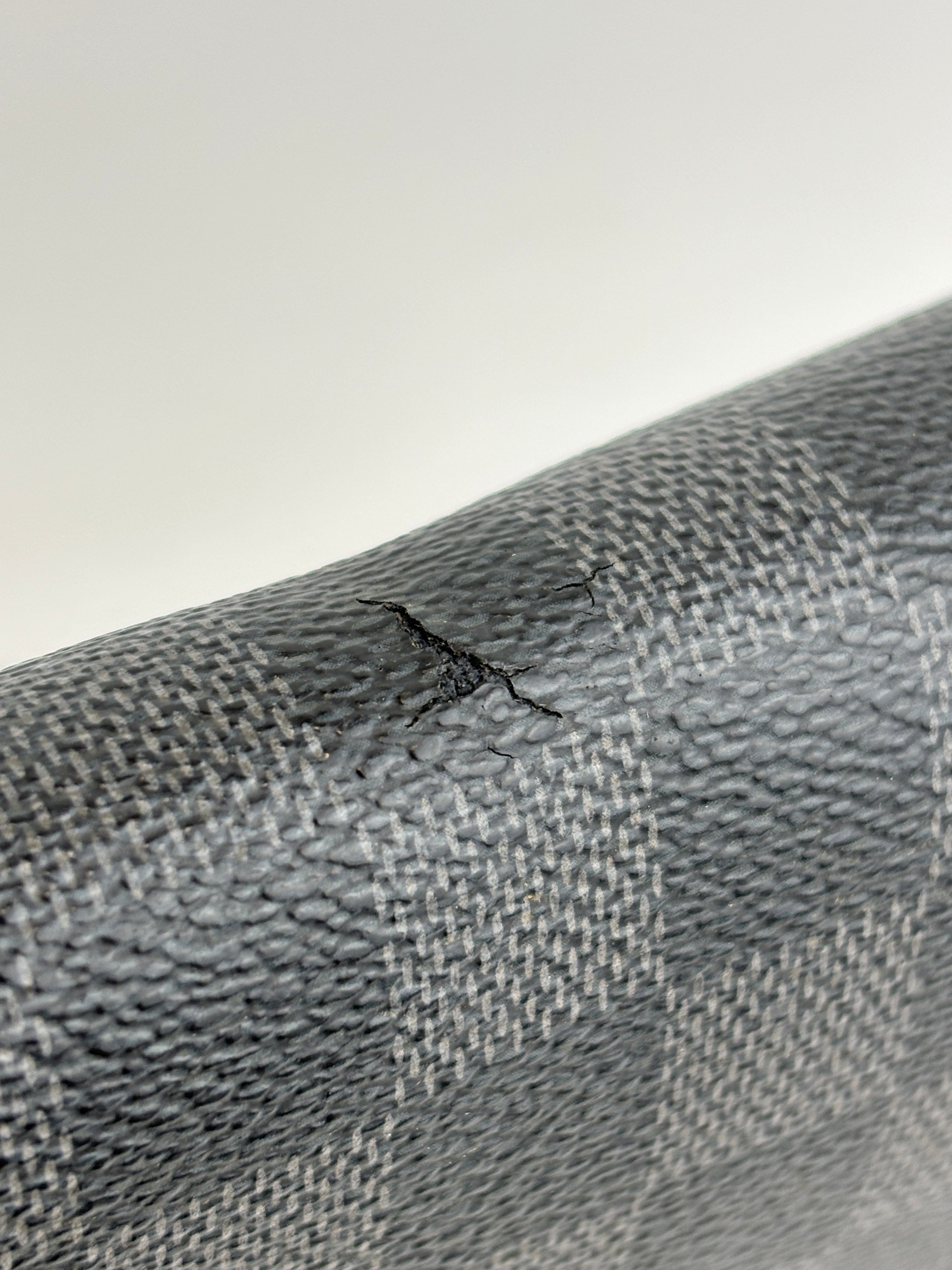 District PM Messenger Damier Graphite Bag