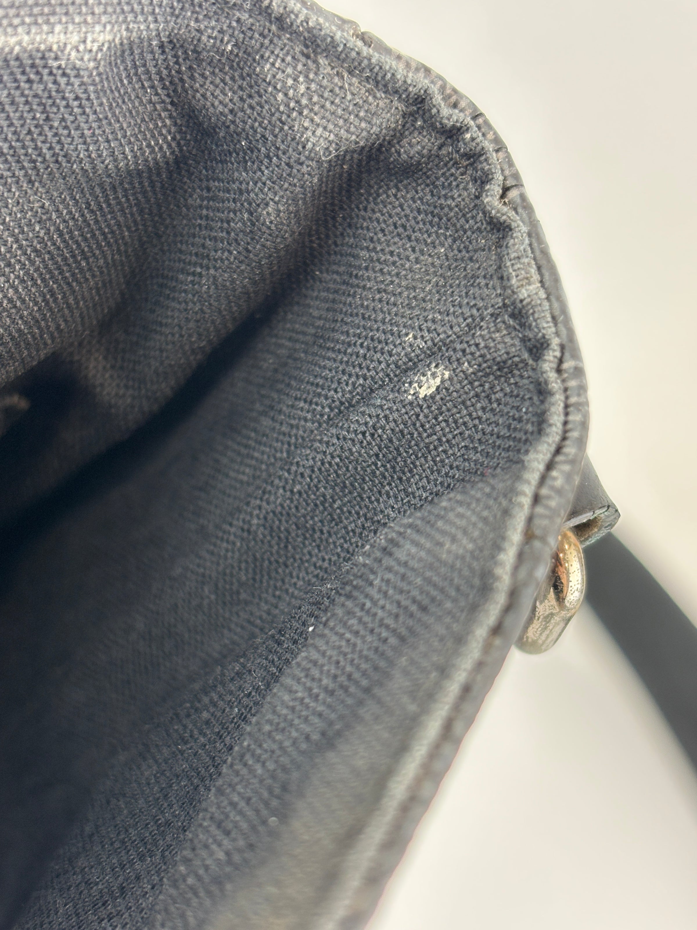 District PM Messenger Damier Graphite Bag