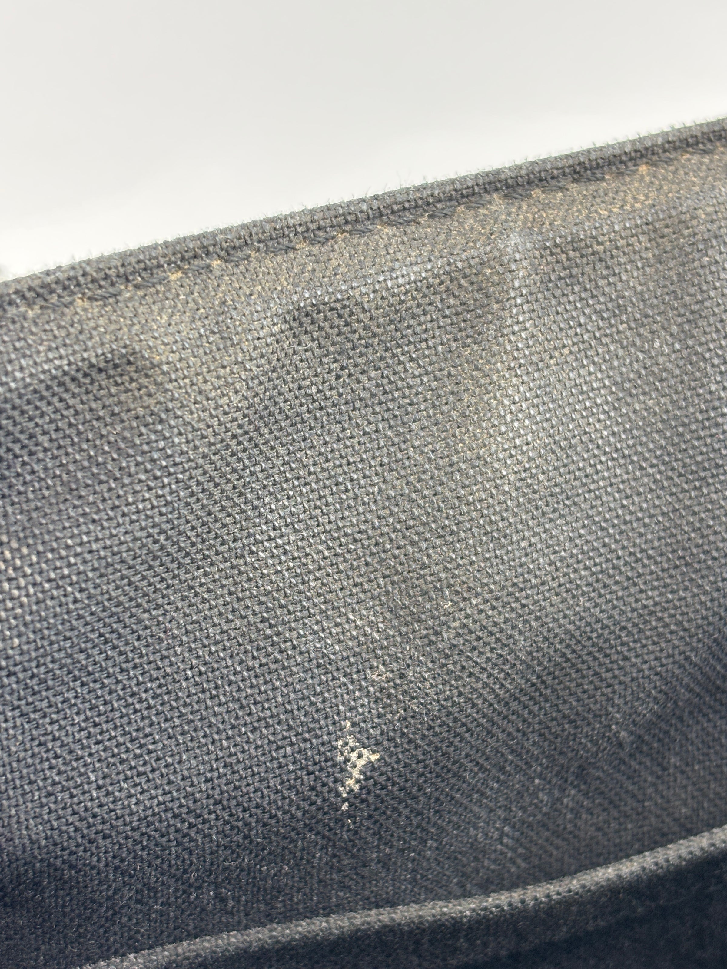 District PM Messenger Damier Graphite Bag