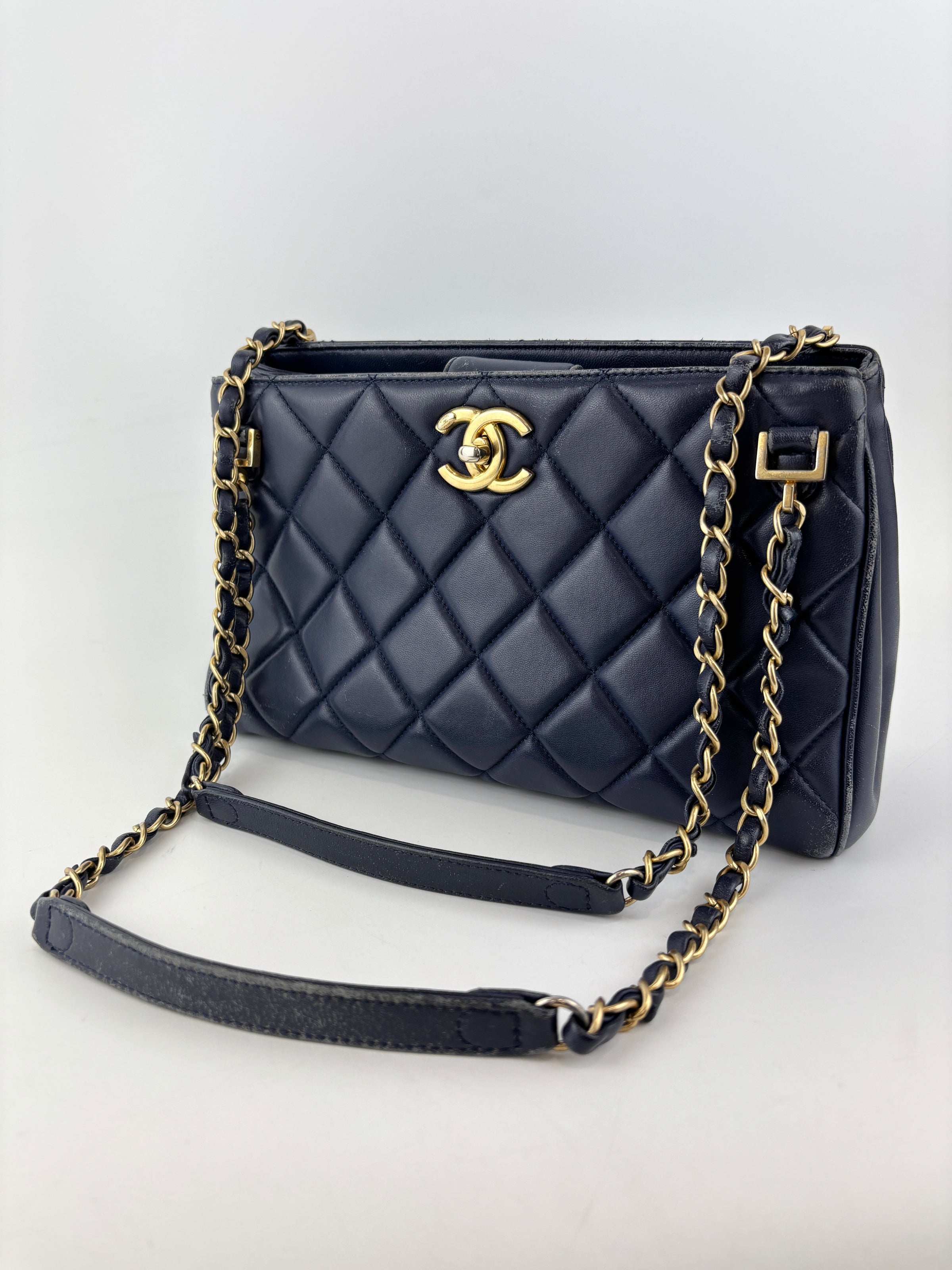 A67620 Navy Matelasse Calfskin Seasonal Open Tote GHW