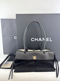 Small Tote Grained Calfskin & Gold-Tone Metal Black