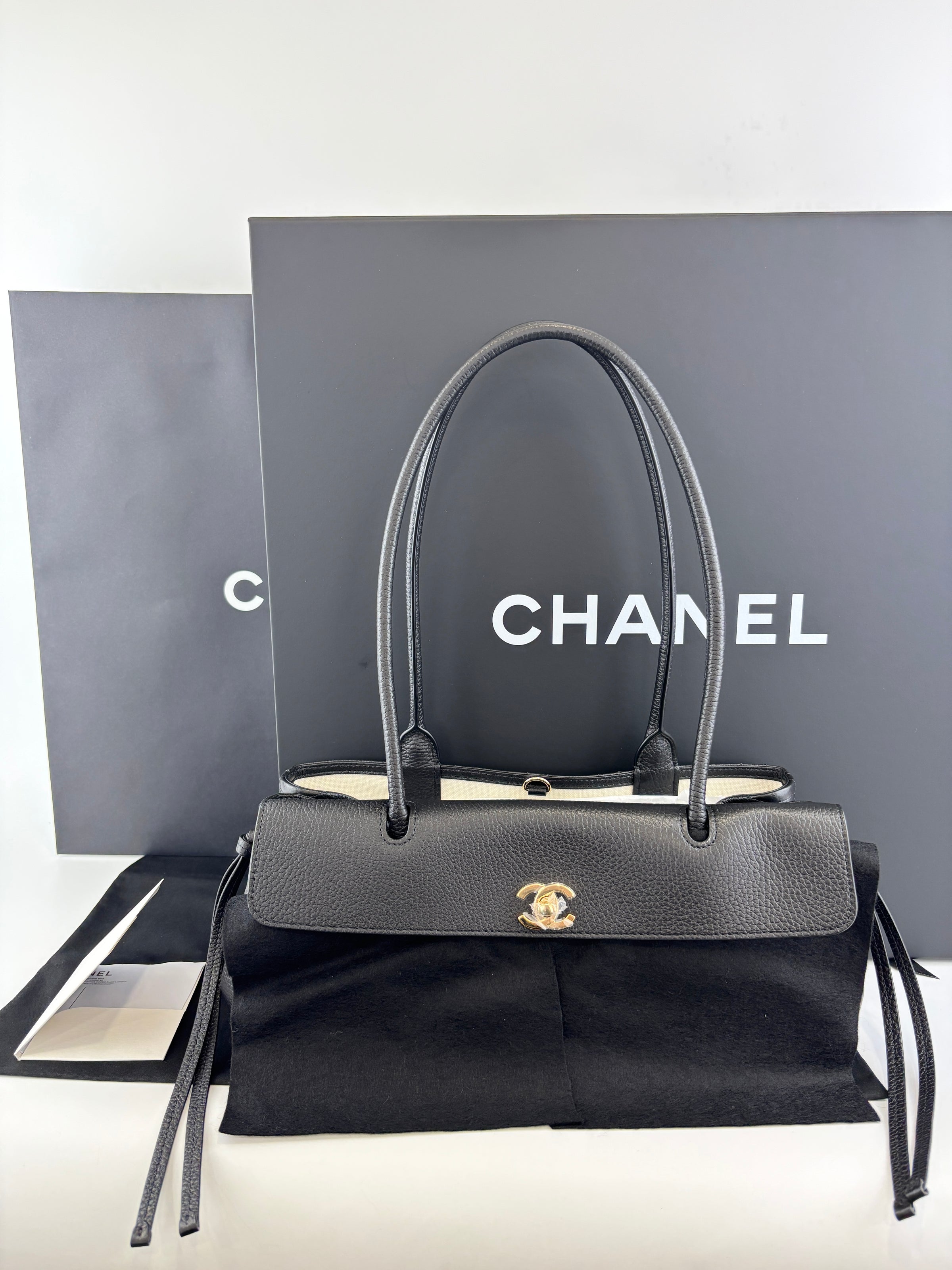 Small Tote Grained Calfskin & Gold-Tone Metal Black