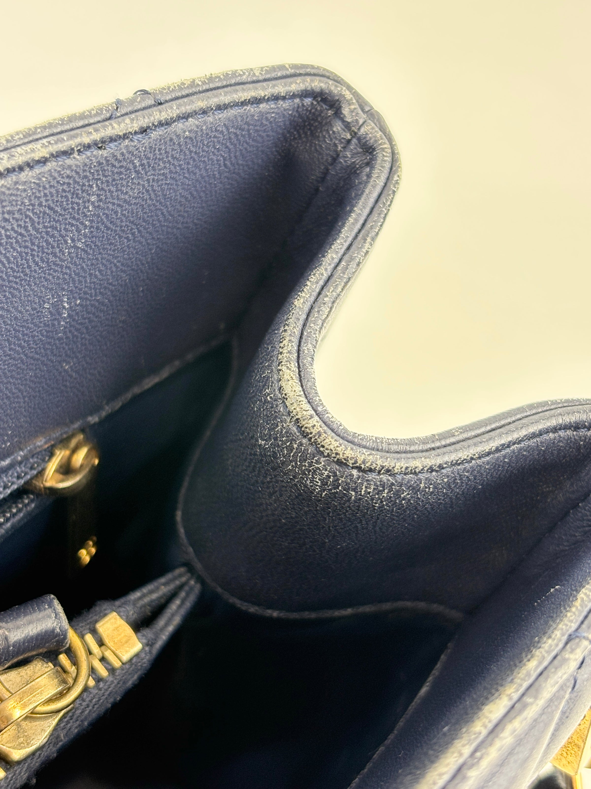 A67620 Navy Matelasse Calfskin Seasonal Open Tote GHW