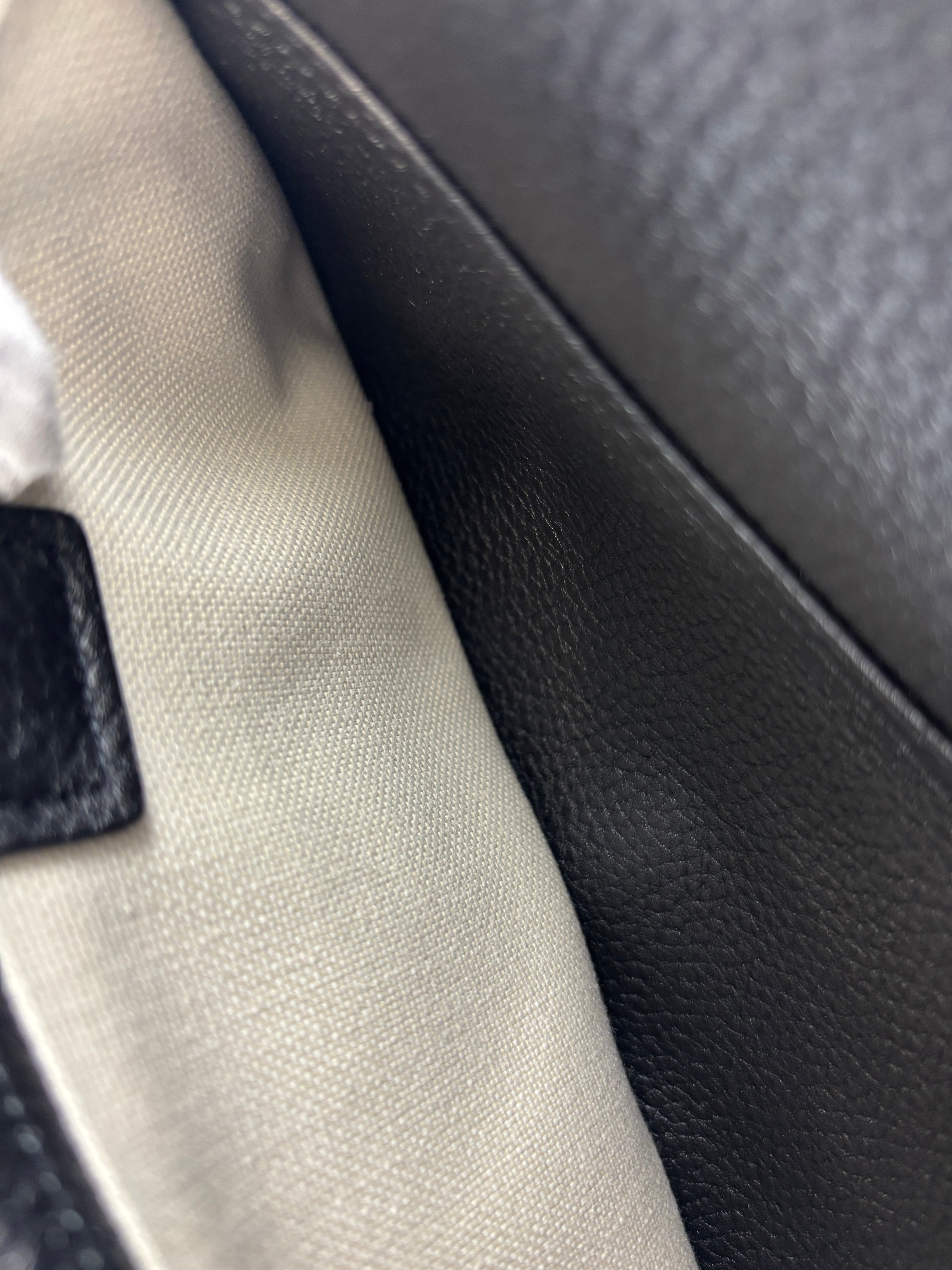 Small Tote Grained Calfskin & Gold-Tone Metal Black
