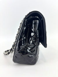 Medium Flap in Black Patent Lambskin SHW