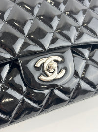 Medium Flap in Black Patent Lambskin SHW