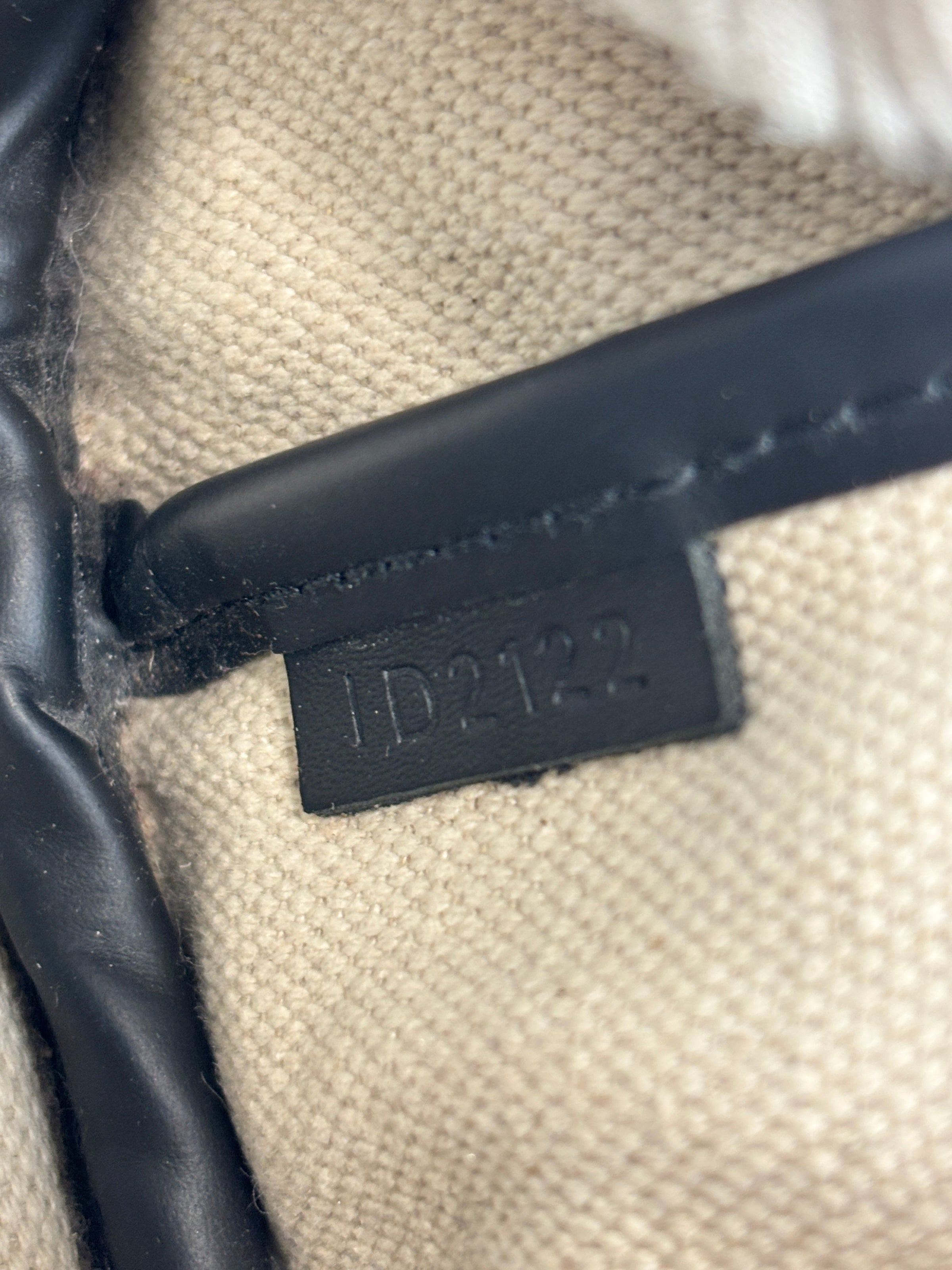 1920 Oh! Tote Ruban PM in Carbon Silver