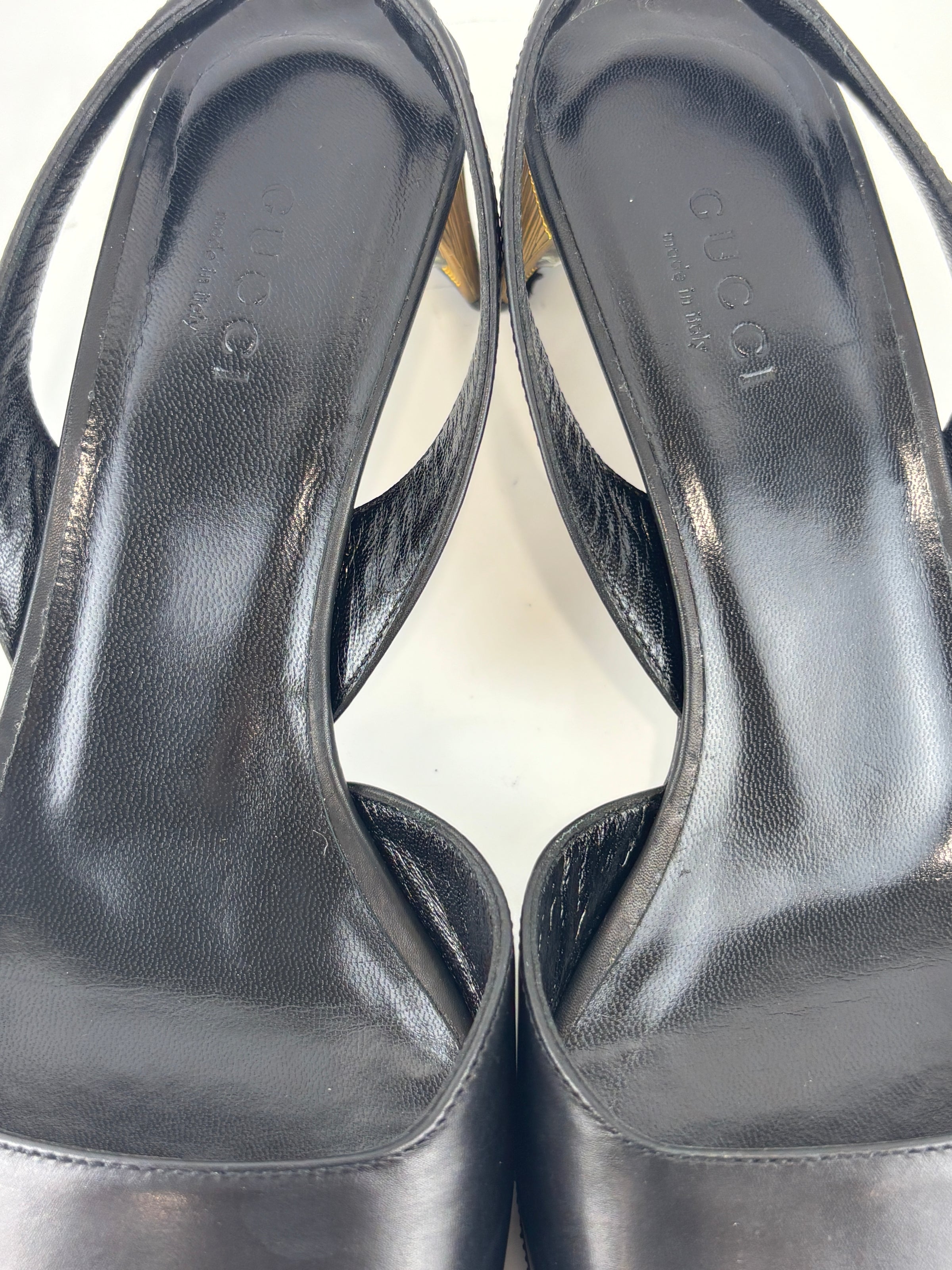 Arielle Swarovski Crystal Embellished Leather Slingback Pumps Size 35.5