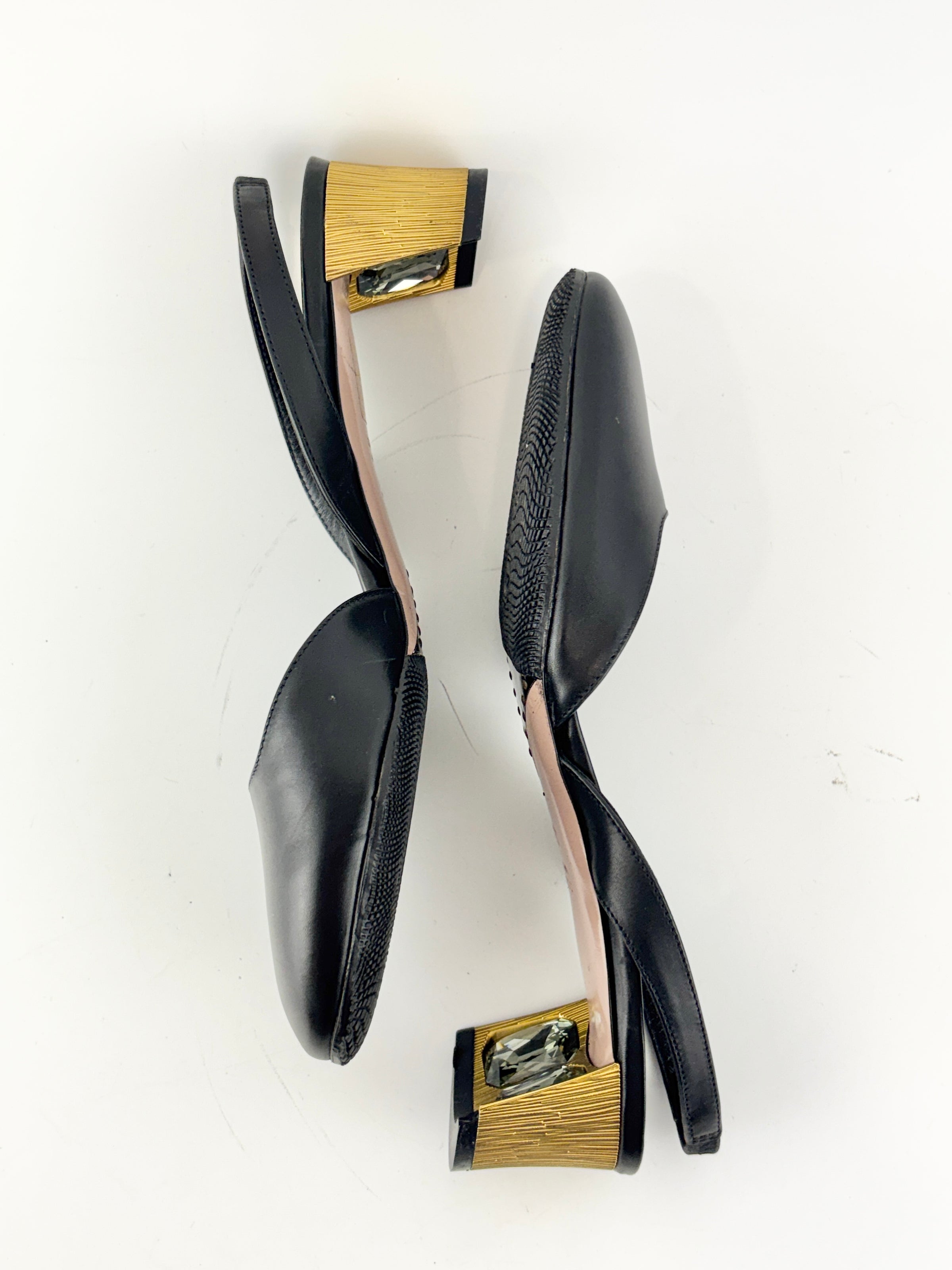 Arielle Swarovski Crystal Embellished Leather Slingback Pumps Size 35.5