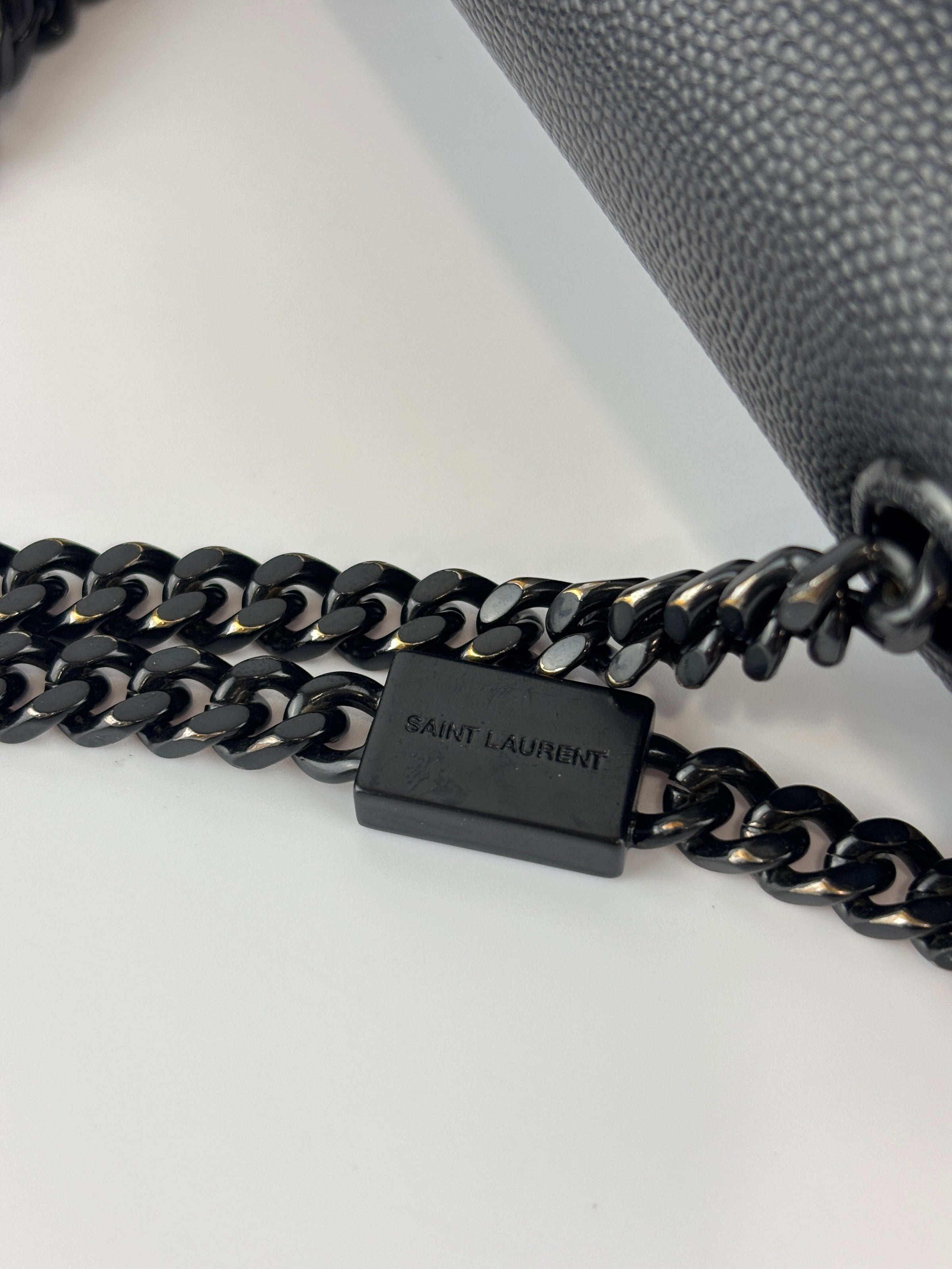Kate Medium "So Black" Grain de Poudre Embossed Black