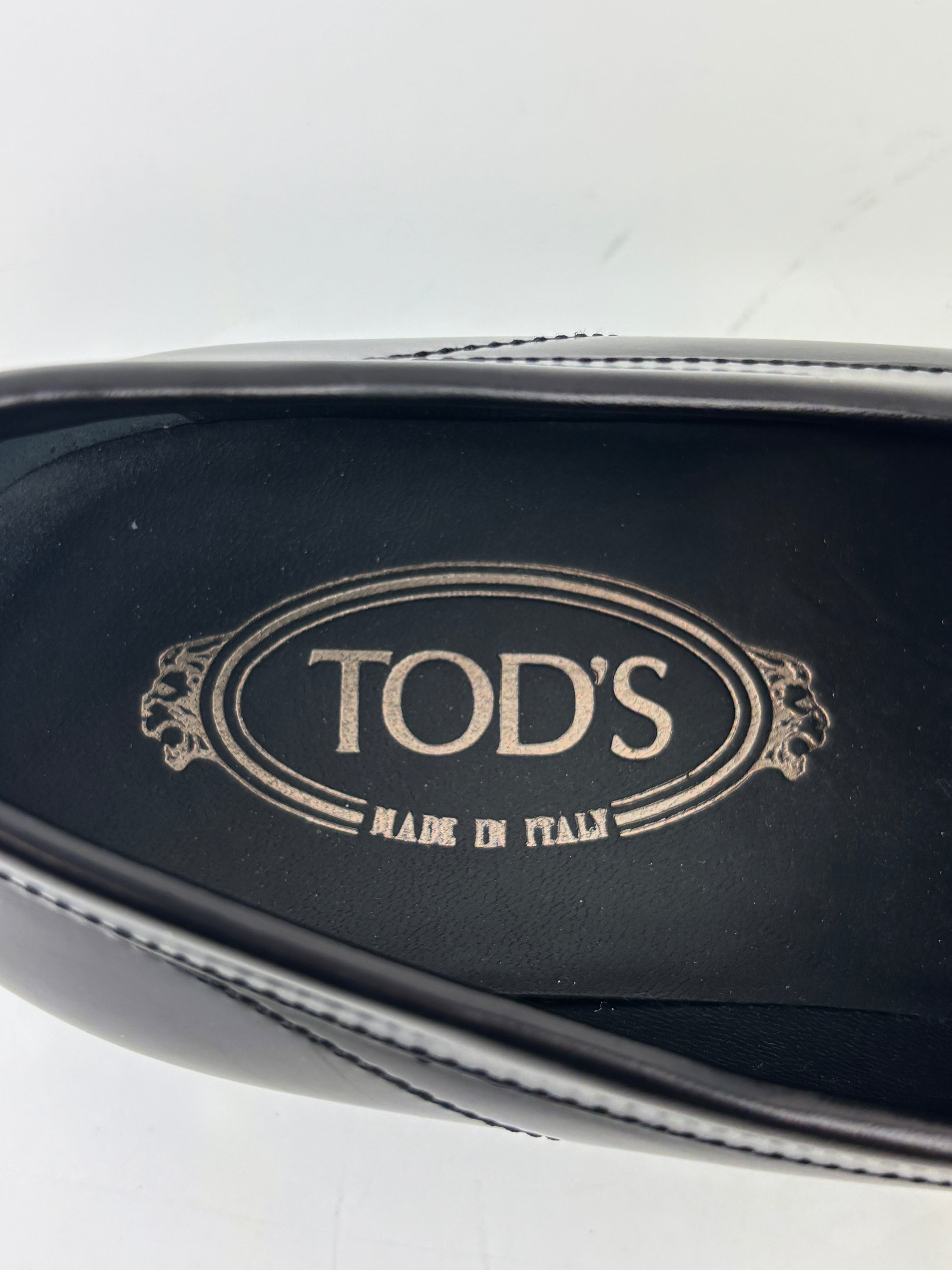 Men’s Smooth Leather Loafers in Black Size 5