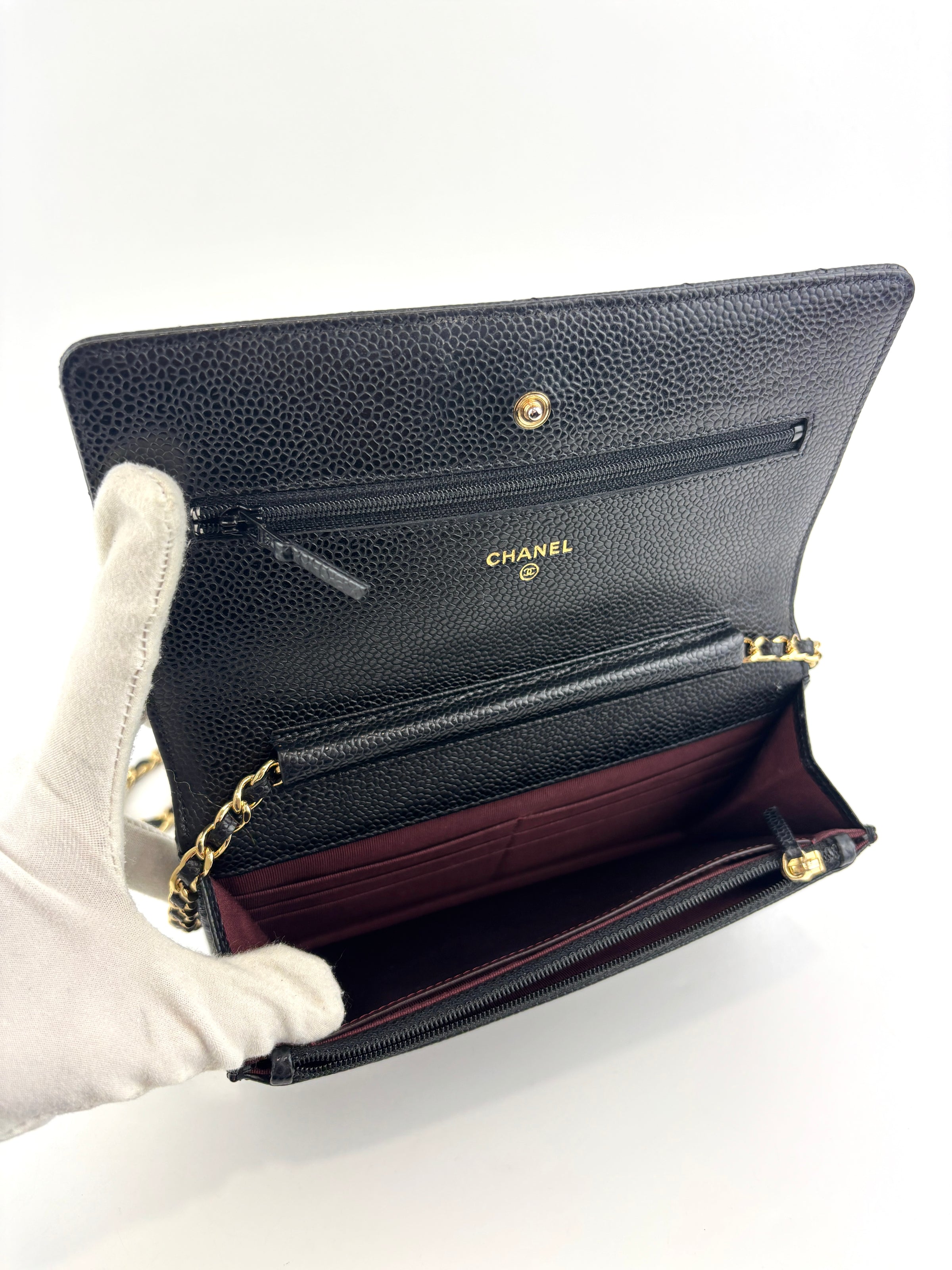 Classic WOC Black Caviar GHW