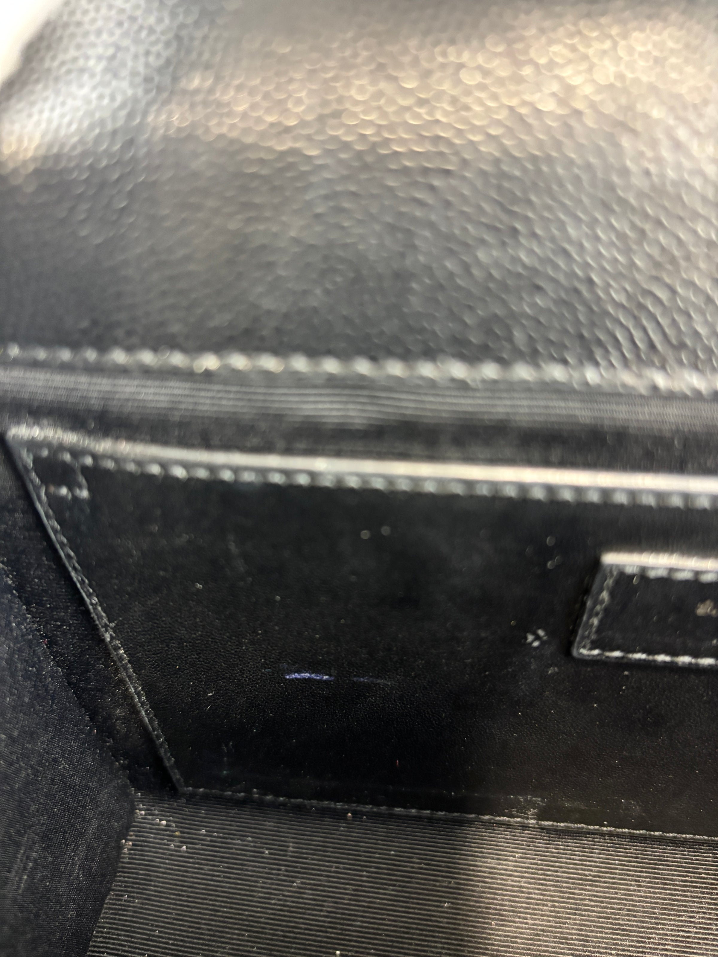 Kate Medium "So Black" Grain de Poudre Embossed Black