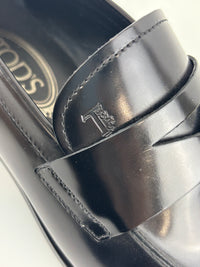 Men’s Smooth Leather Loafers in Black Size 5