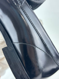 Men’s Smooth Leather Loafers in Black Size 5