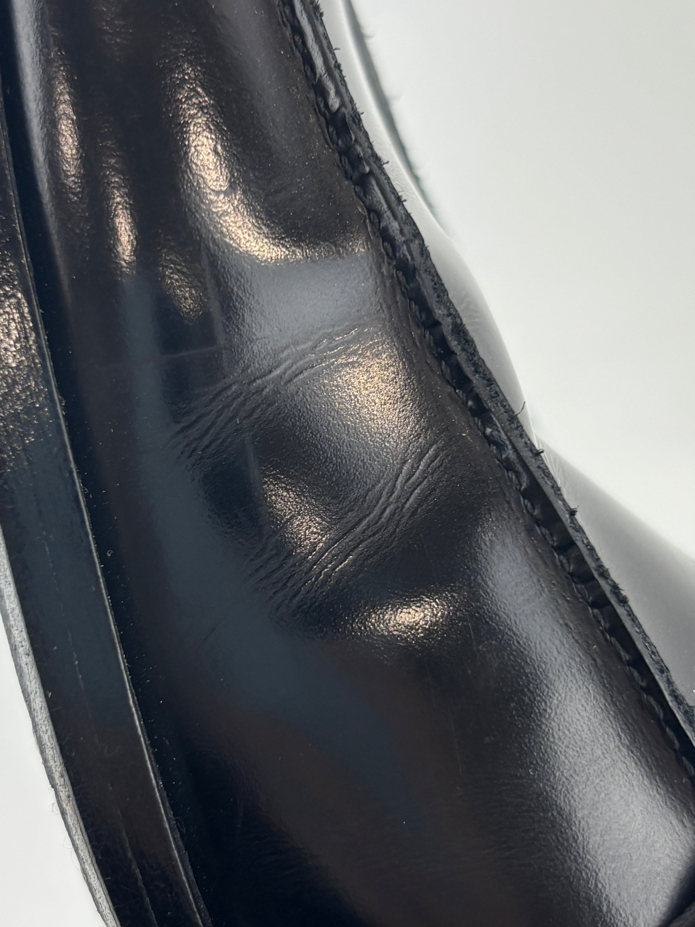 Men’s Smooth Leather Loafers in Black Size 5