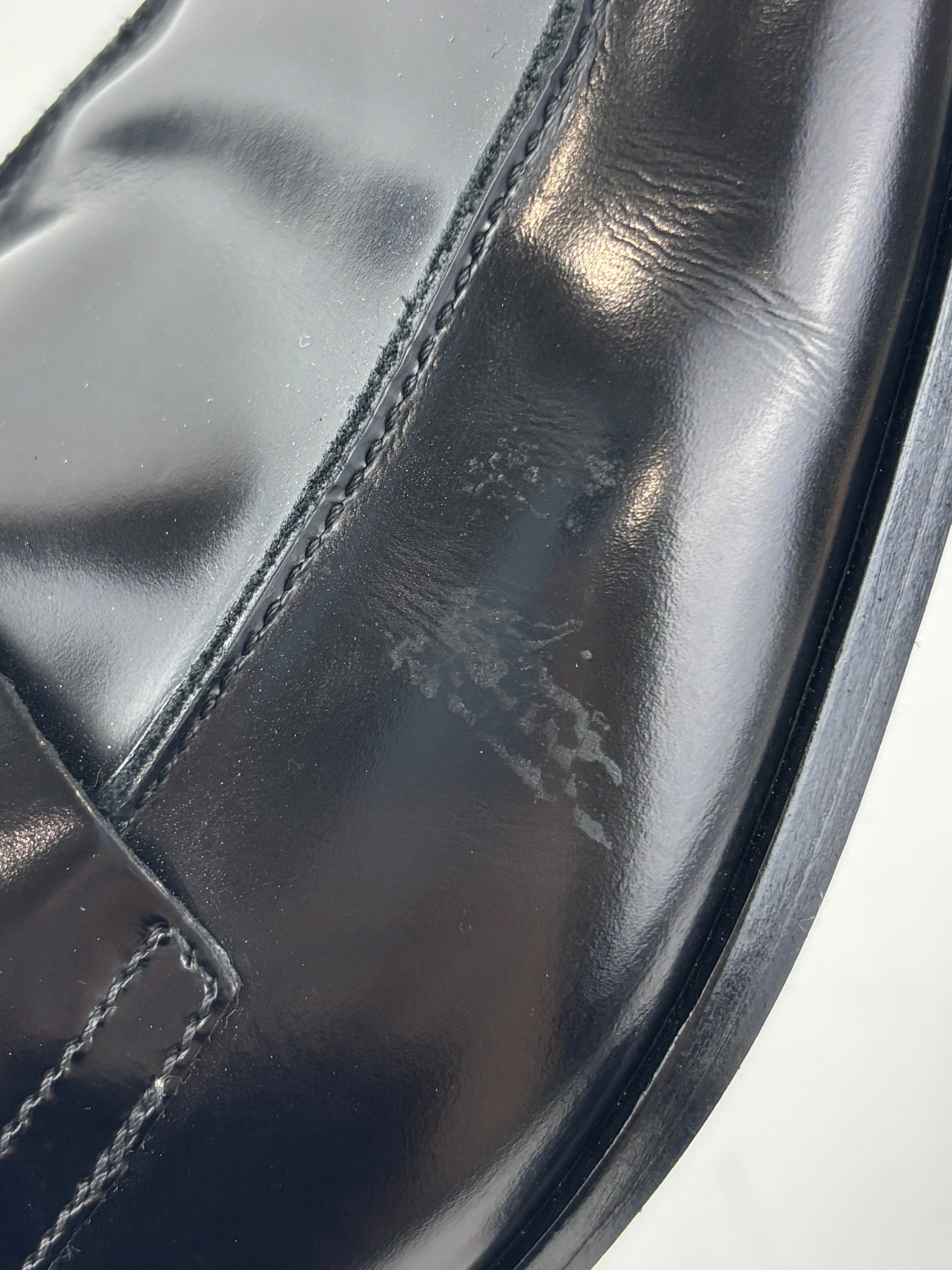 Men’s Smooth Leather Loafers in Black Size 5