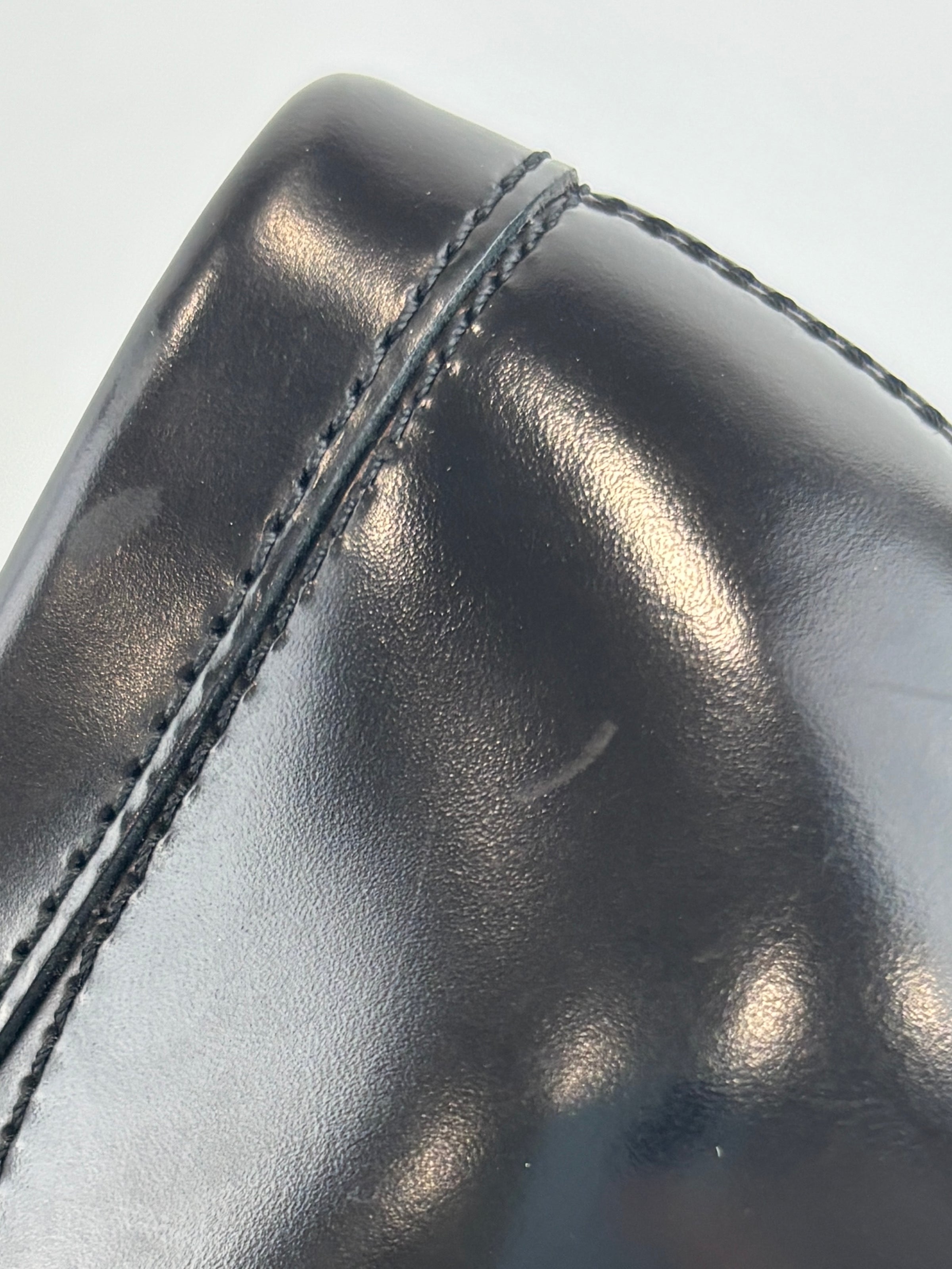 Men’s Smooth Leather Loafers in Black Size 5