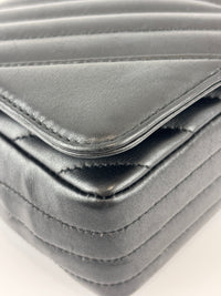 A91586 Chevron Quilted Small Statement Flap Black Calfskin