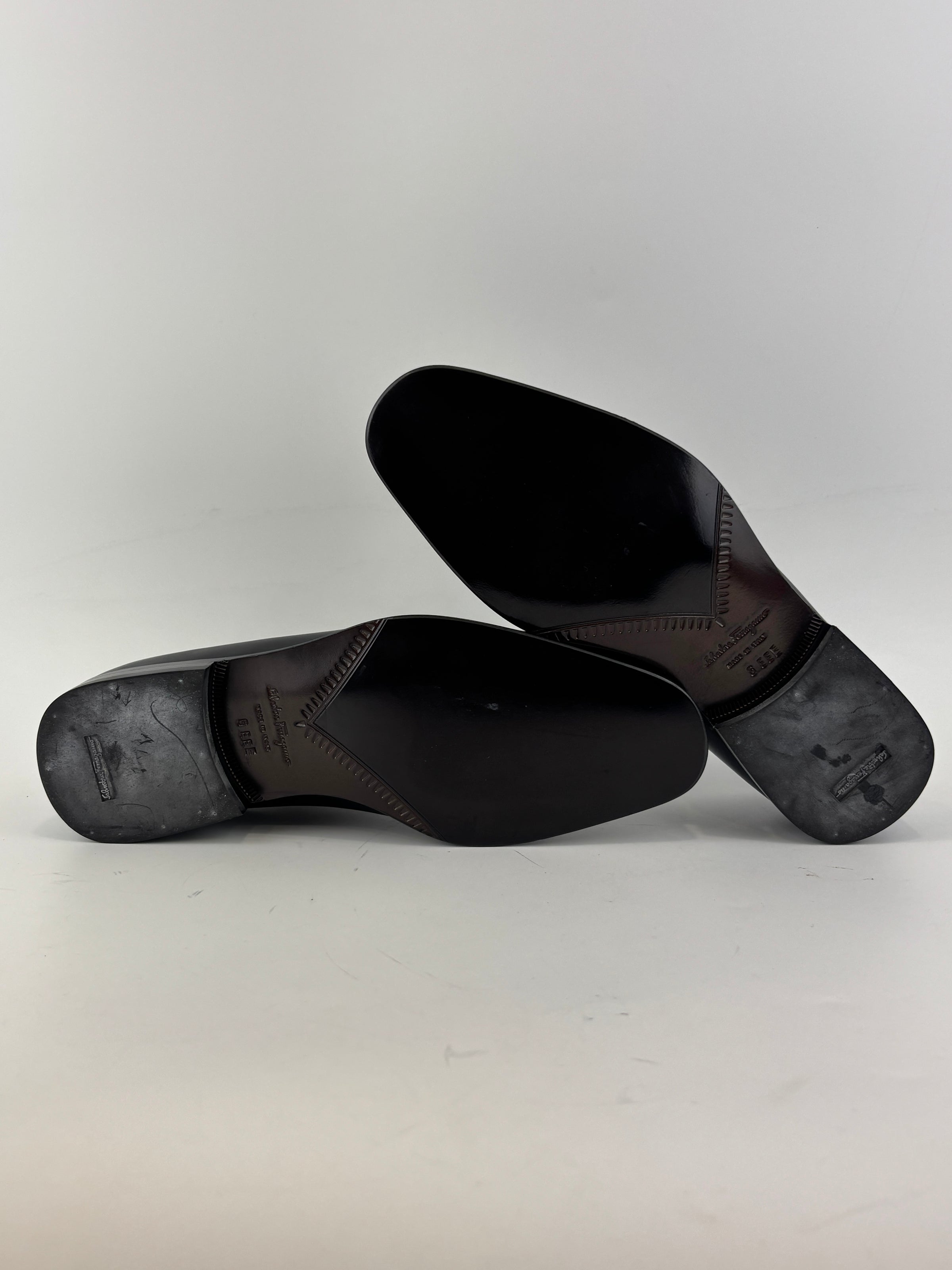 Studio Cap-Toe Oxford Shoes in Black Size 6 EEE