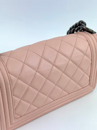 Boy Old Medium in Light Pink RHW