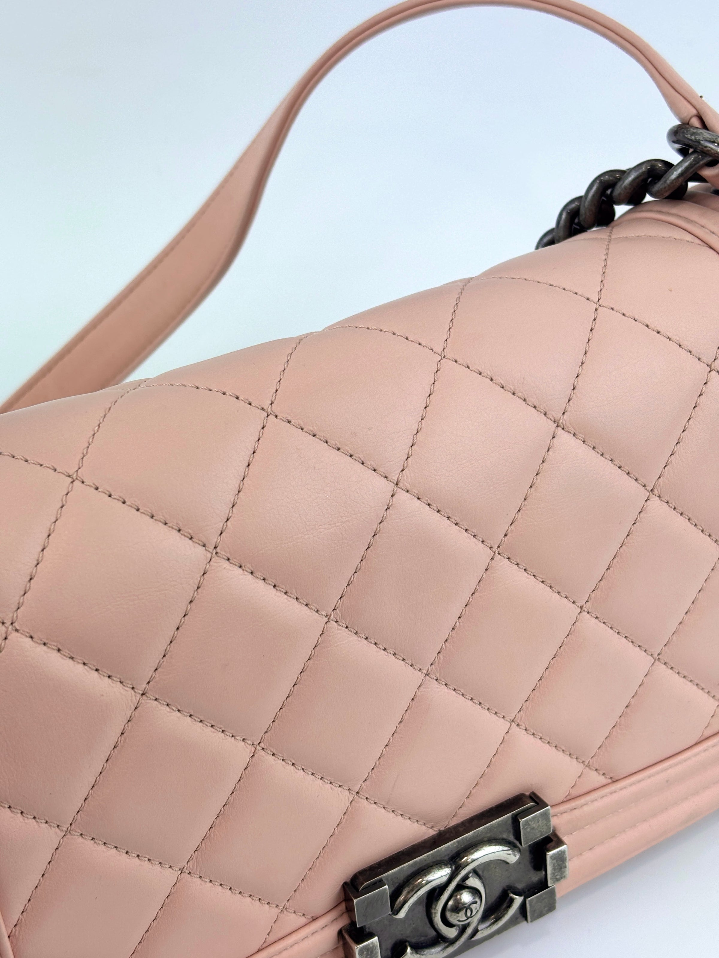 Boy Old Medium in Light Pink RHW