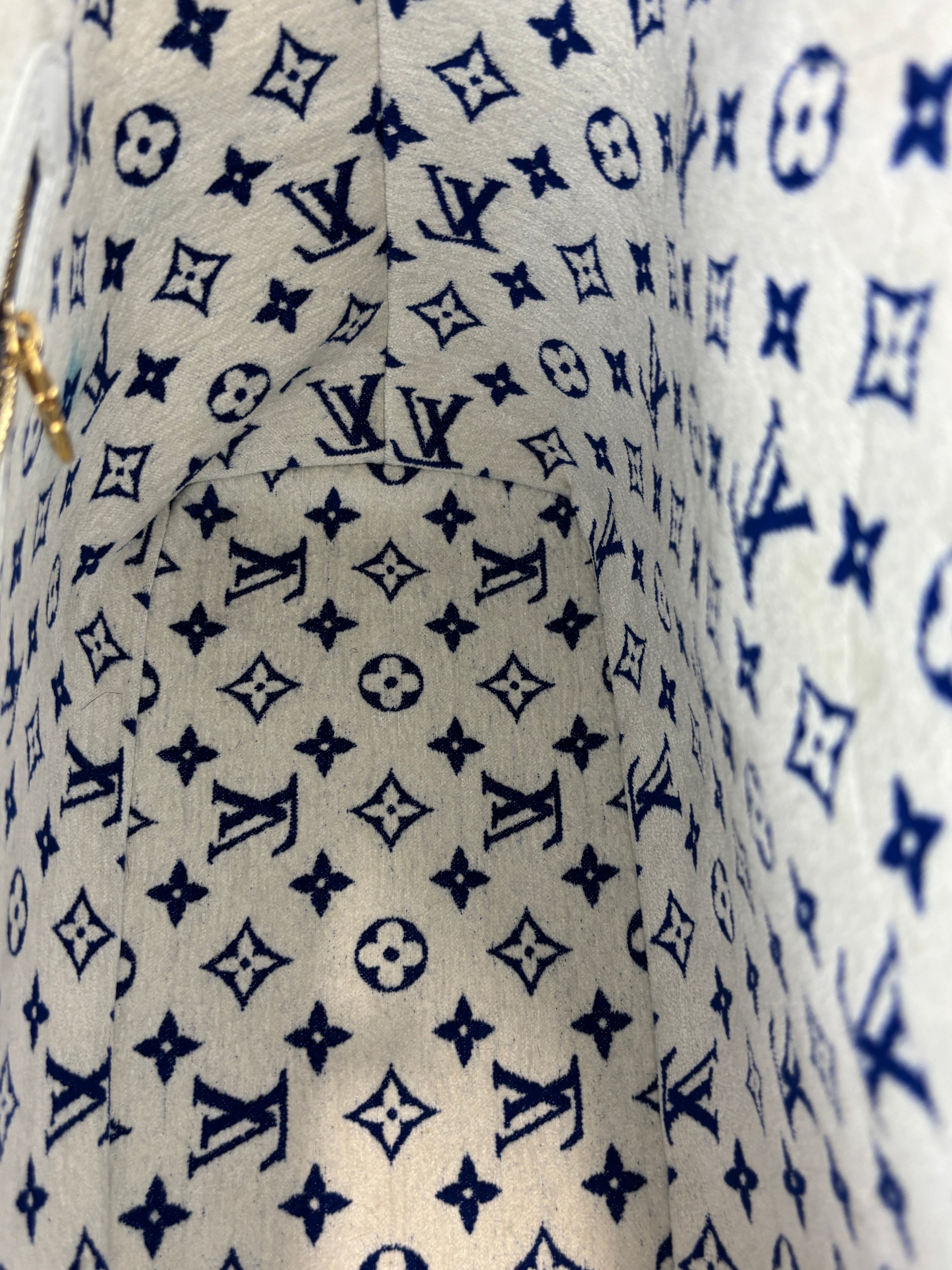 M46220 Neverfull MM Bleu Jacquard Velvet Limited-Edition LV Match Collection