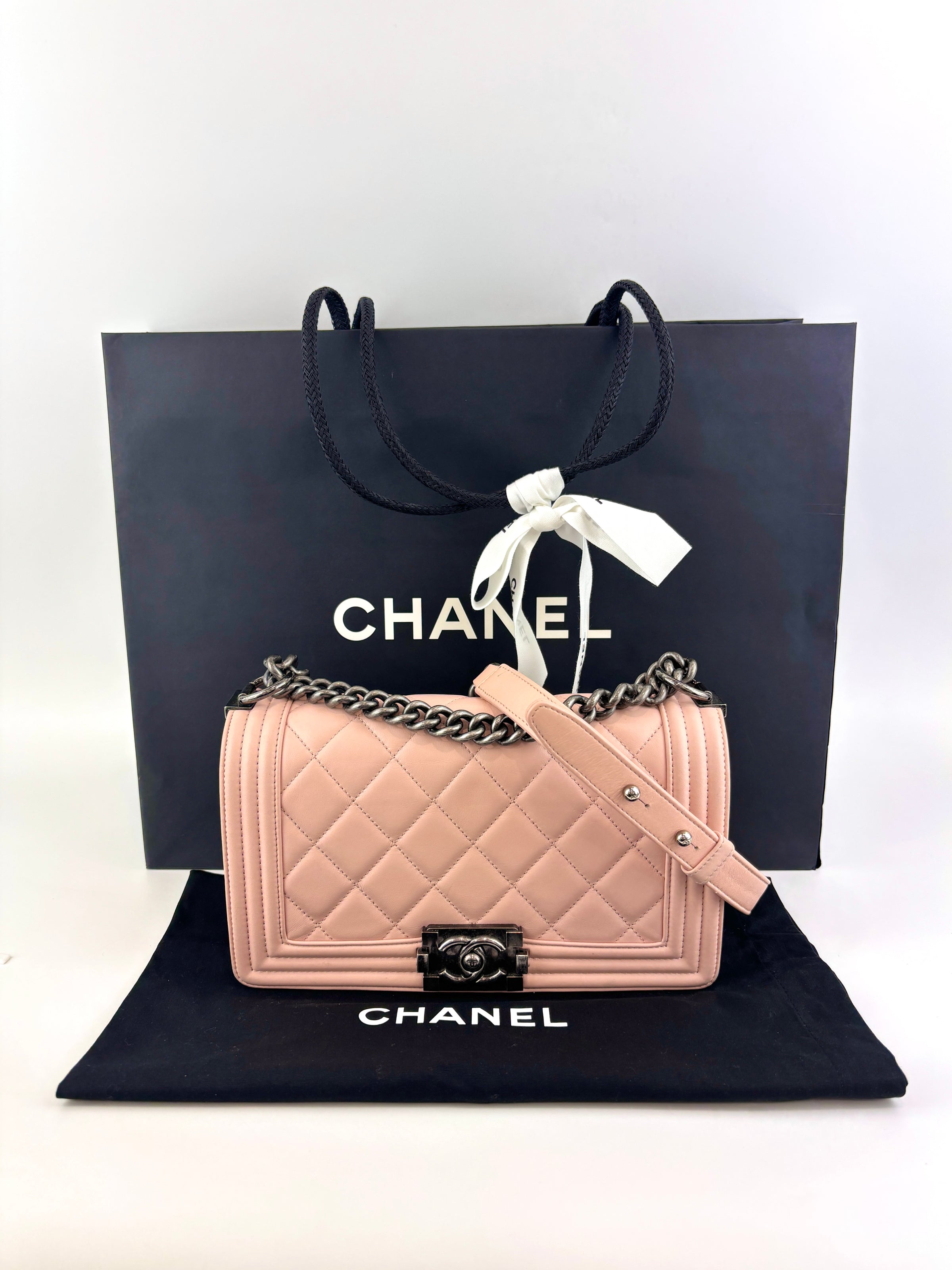 Boy Old Medium in Light Pink RHW