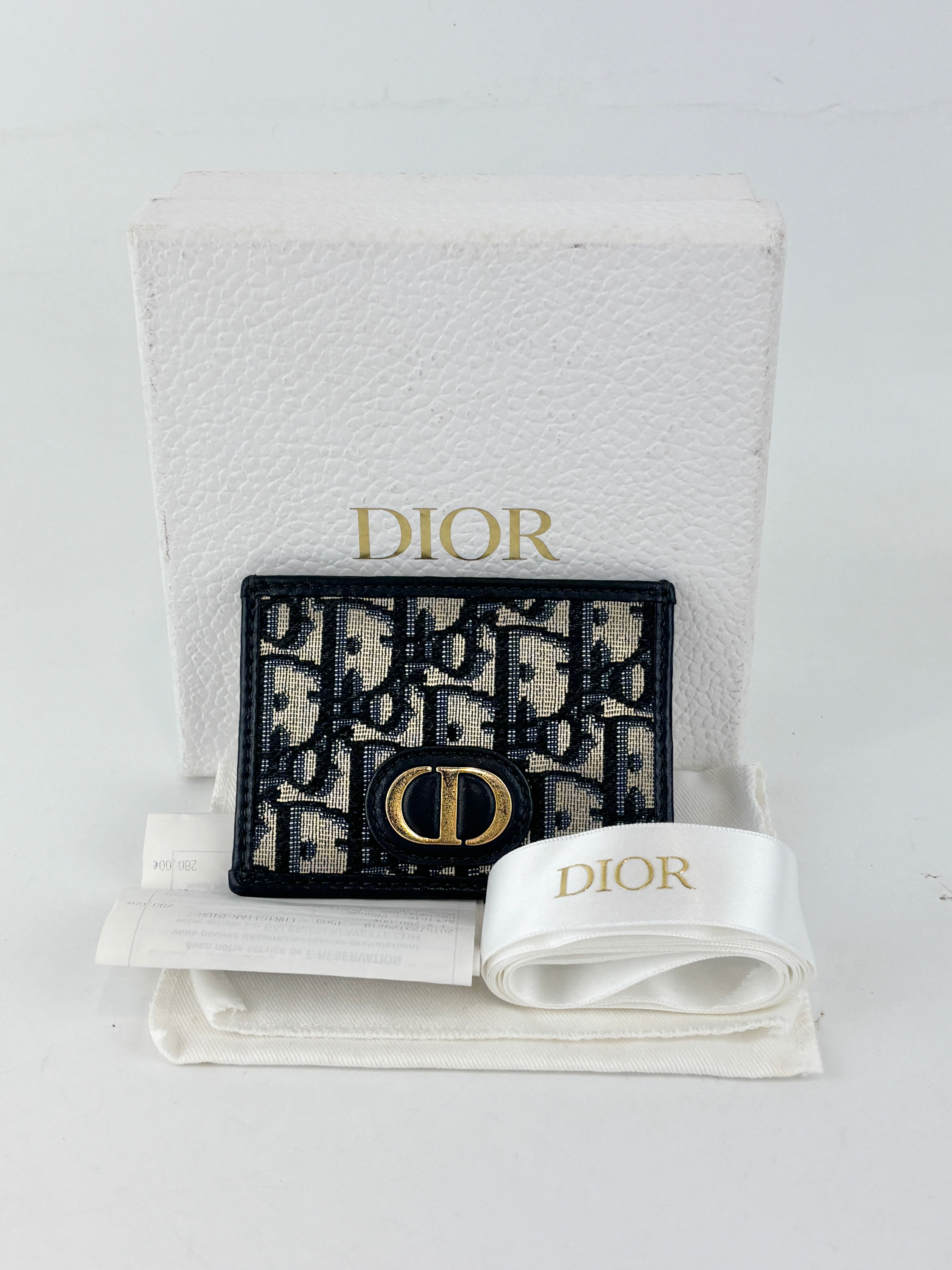 Dior 30 Montaigne Freesia Card Holder Navy Blue Oblique – Glampot