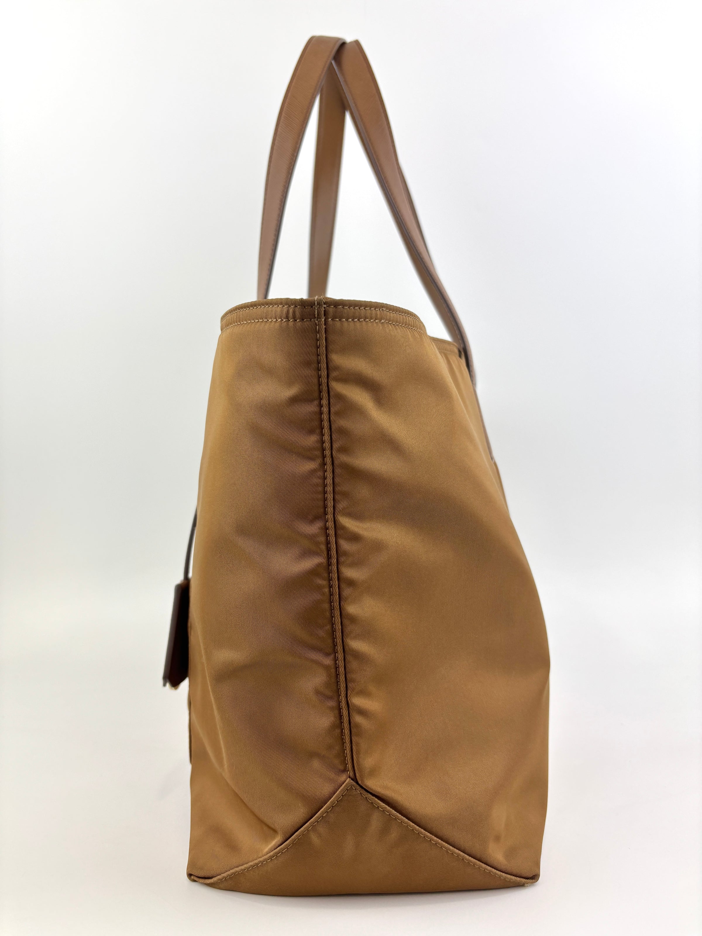 1BG555 Re-Edition 1978 large Re-Nylon and Saffiano Leather Tote Bag