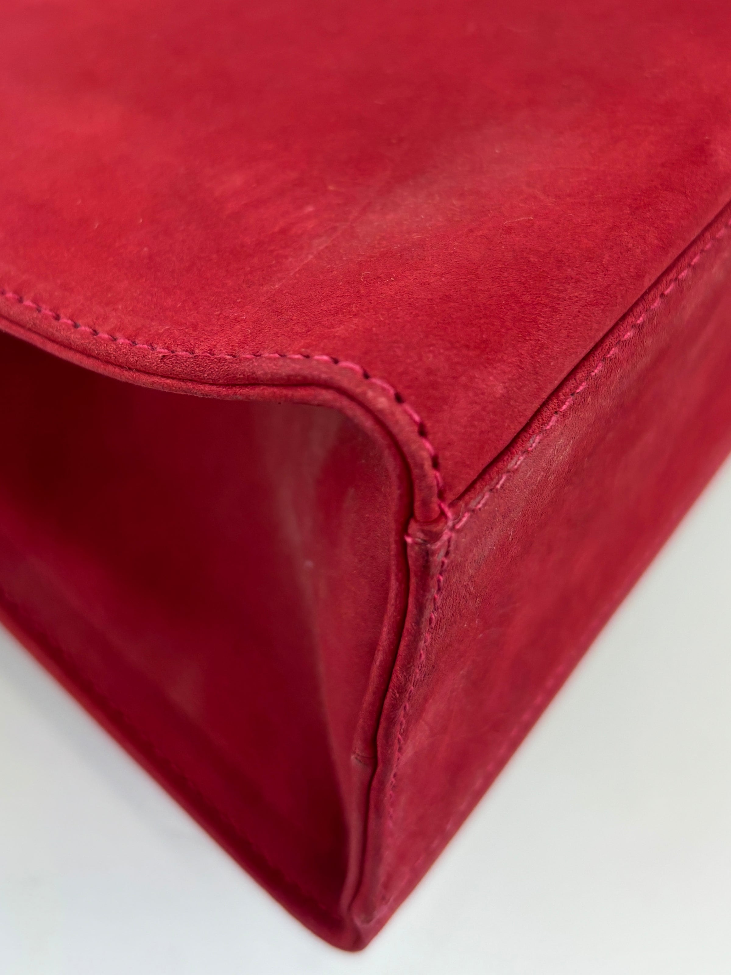 AD21 3045 Vintage Suede Clutch with Chain