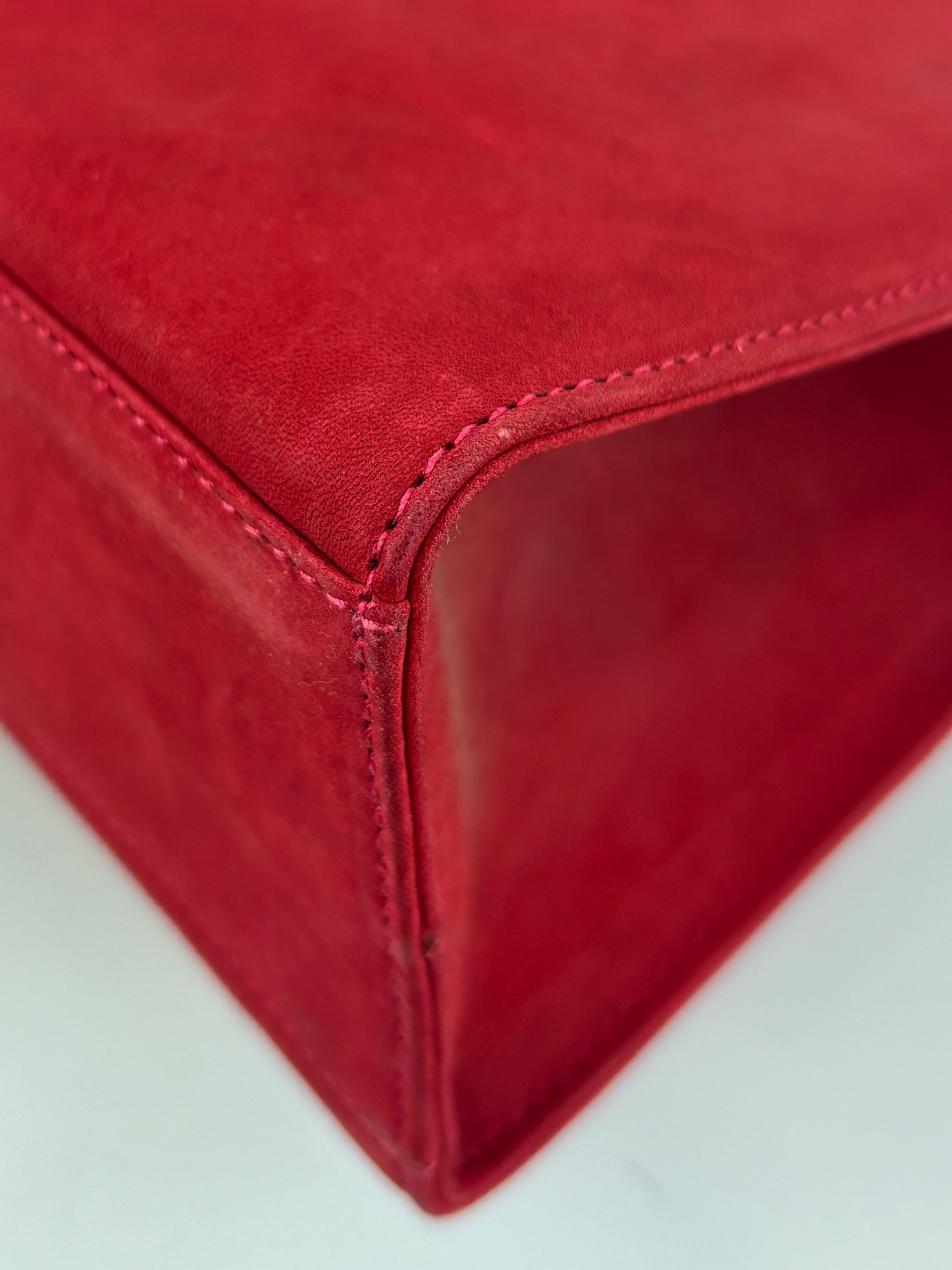 AD21 3045 Vintage Suede Clutch with Chain