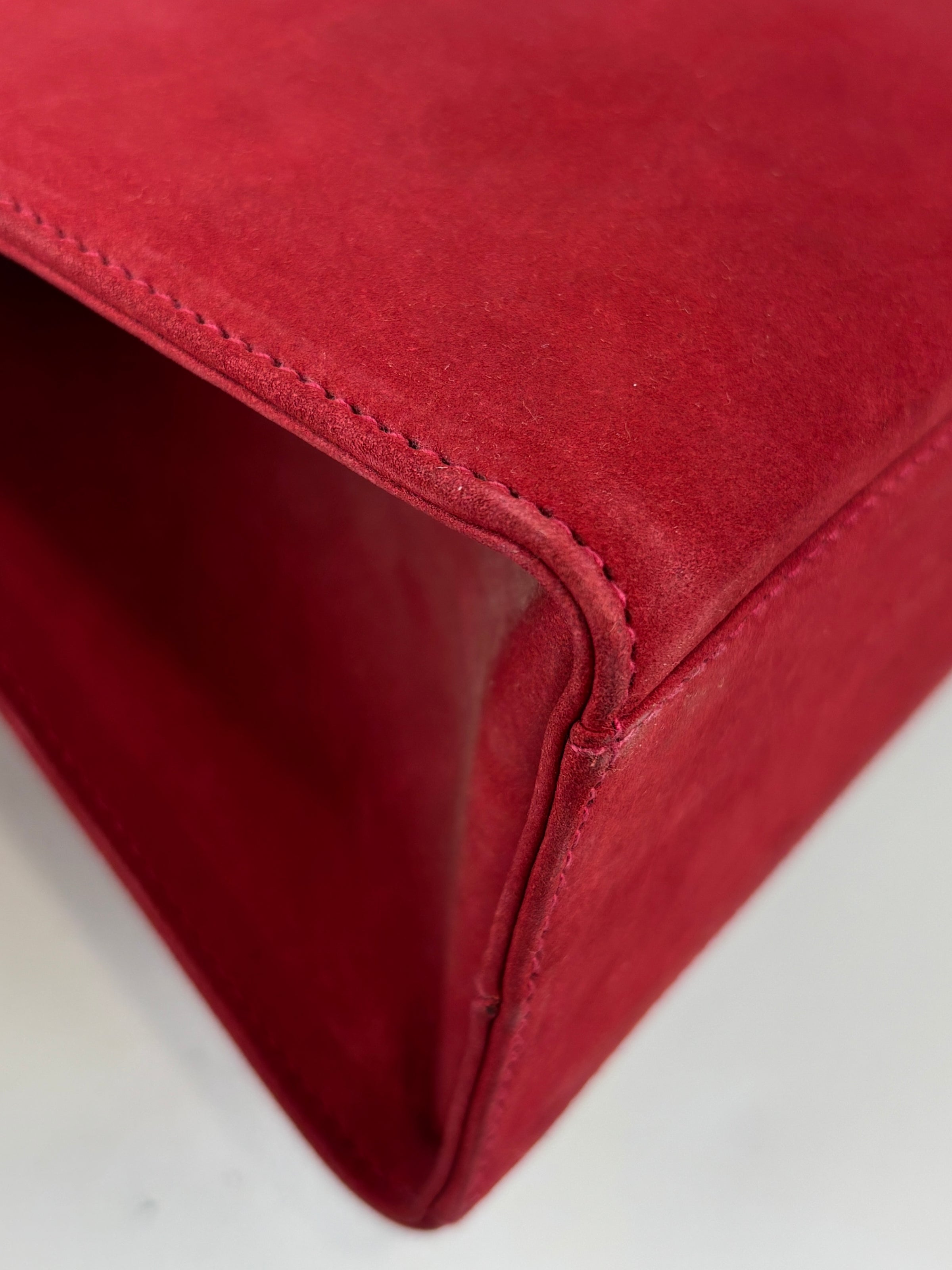 AD21 3045 Vintage Suede Clutch with Chain