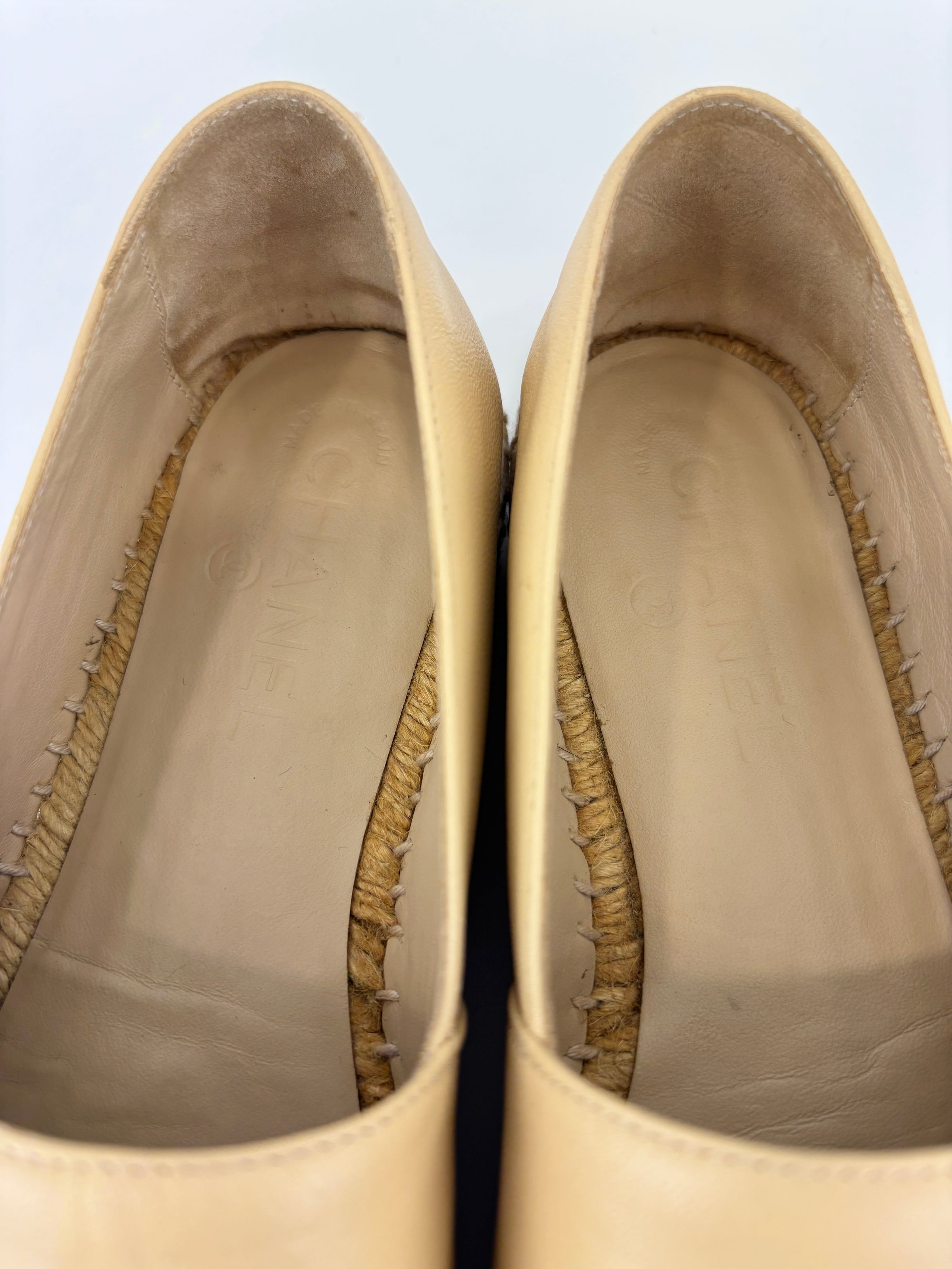 Beige / Black Lambskin Espadrilles Size 39